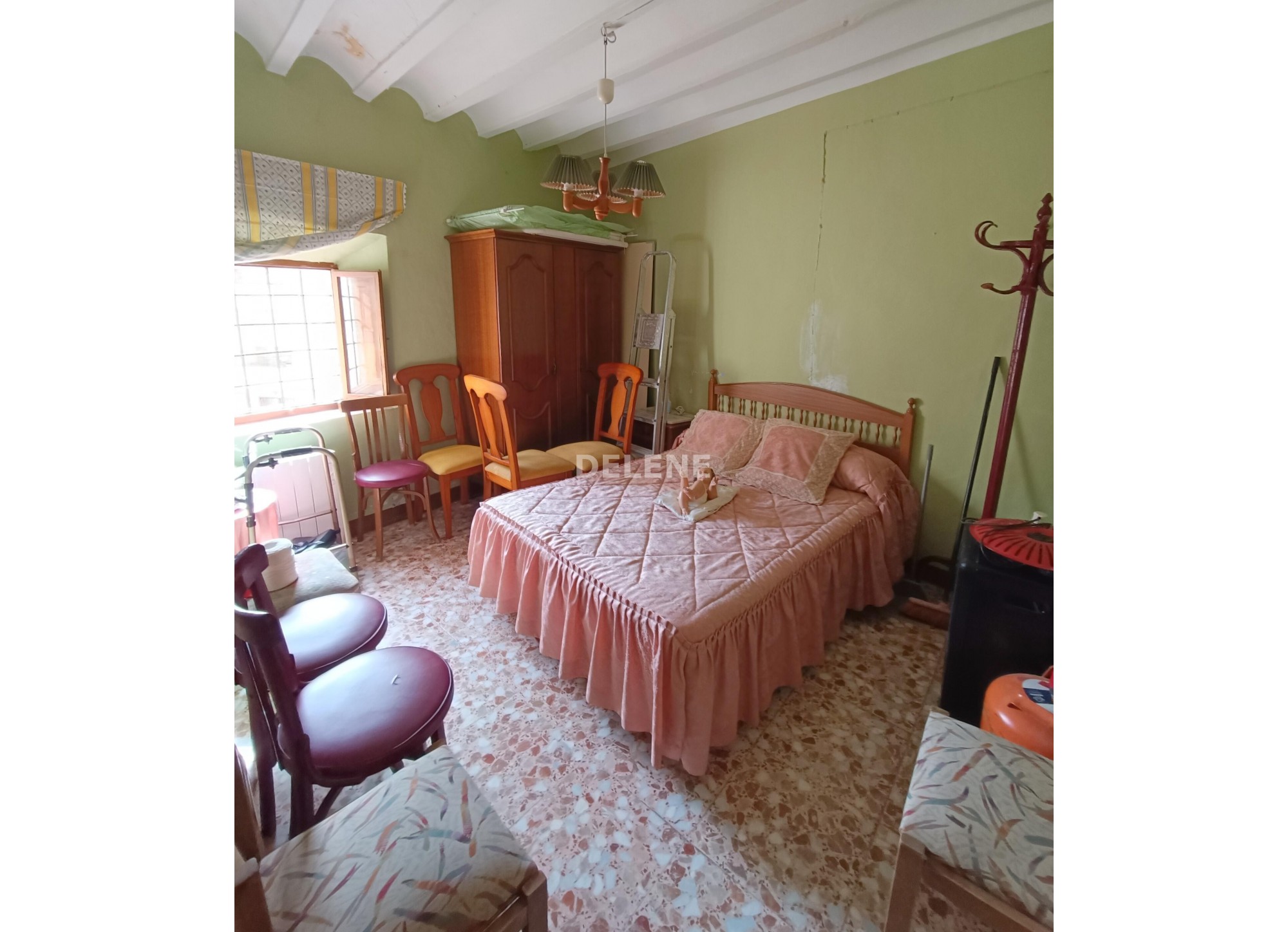 2826 CASA CON TERRAZA DE 60M2, ZONA SAN ROQUE