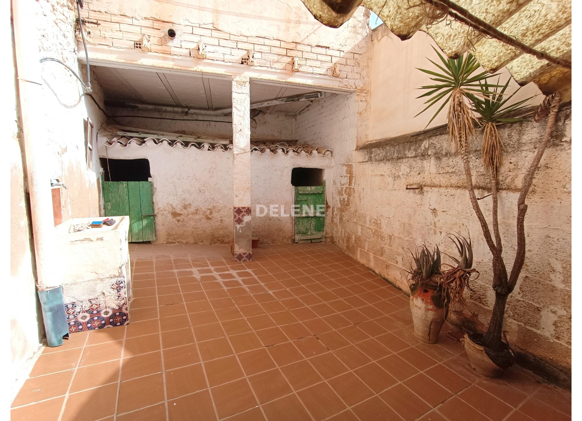 2826 CASA CON TERRAZA DE 60M2, ZONA SAN ROQUE