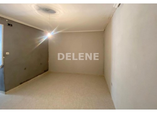 2827 CASA CON TERRAZA EN SAN ROQUE