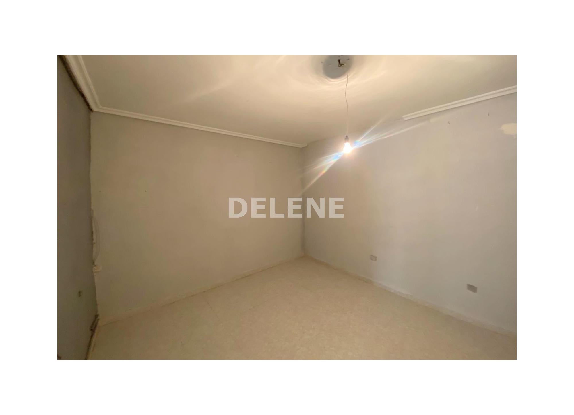 2827 CASA CON TERRAZA EN SAN ROQUE