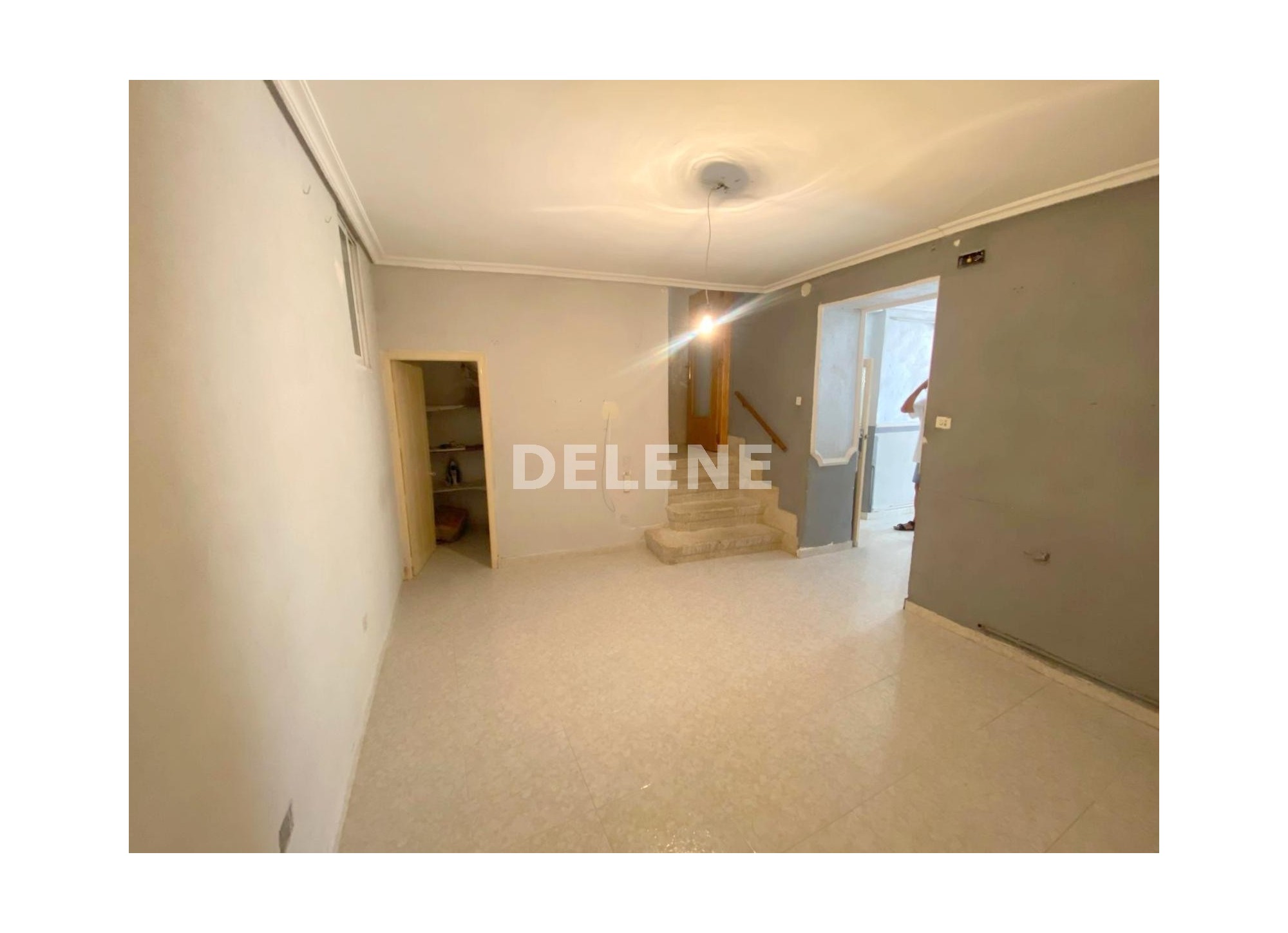 2827 CASA CON TERRAZA EN SAN ROQUE