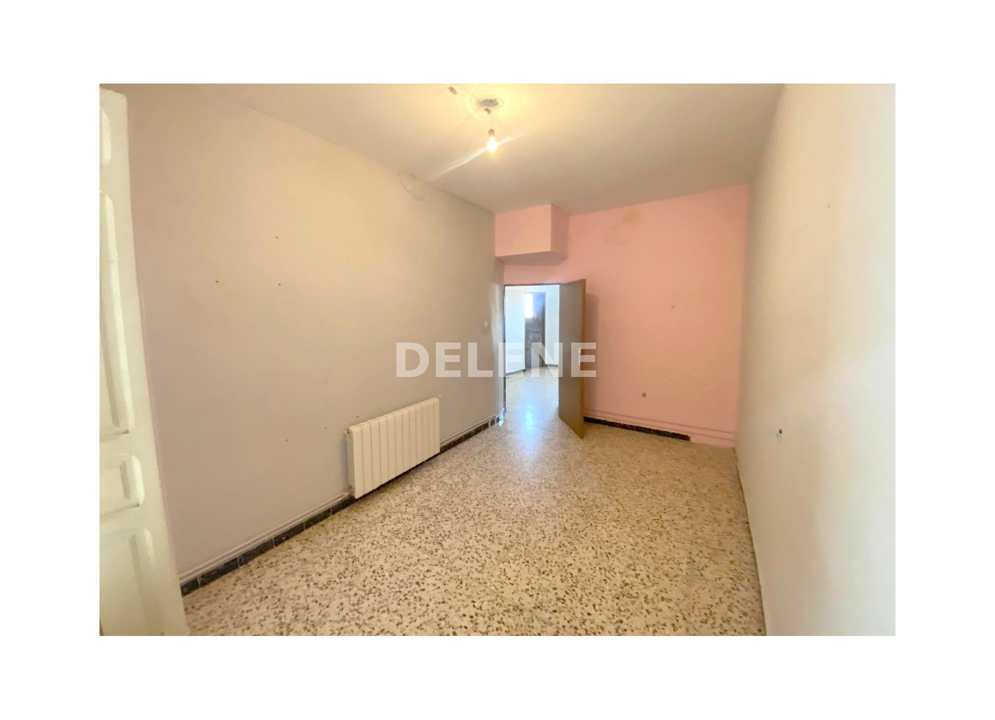 2827 CASA CON TERRAZA EN SAN ROQUE