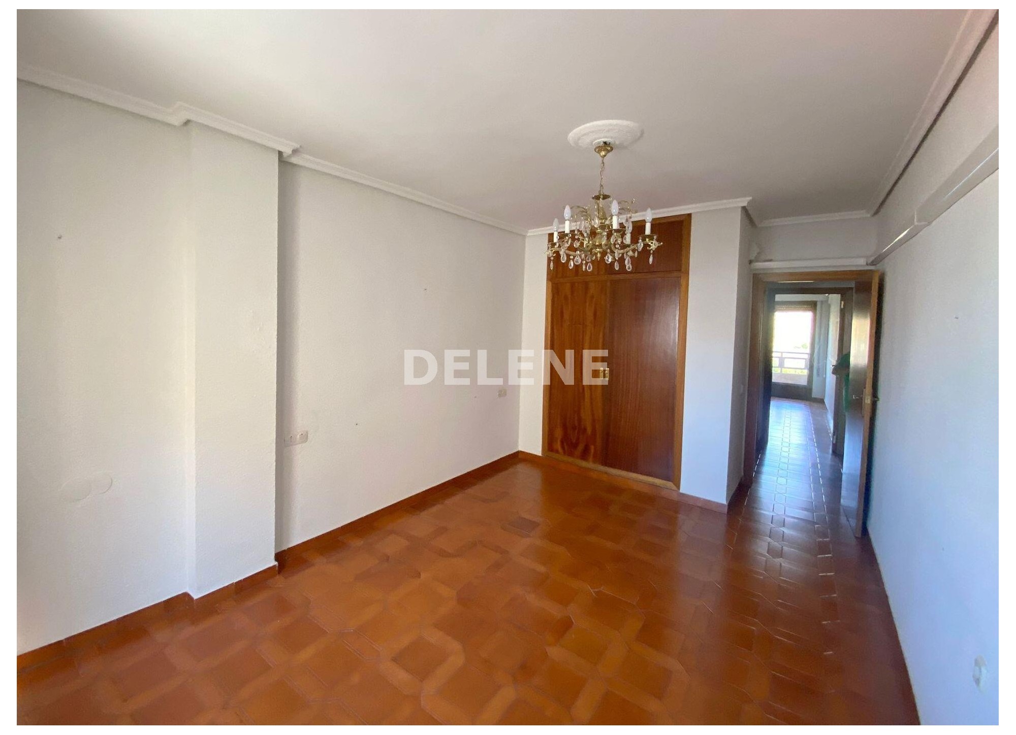 2828 PISO CON GARAJE Y TRASTERO, JARDIN DE LA GLORIETA