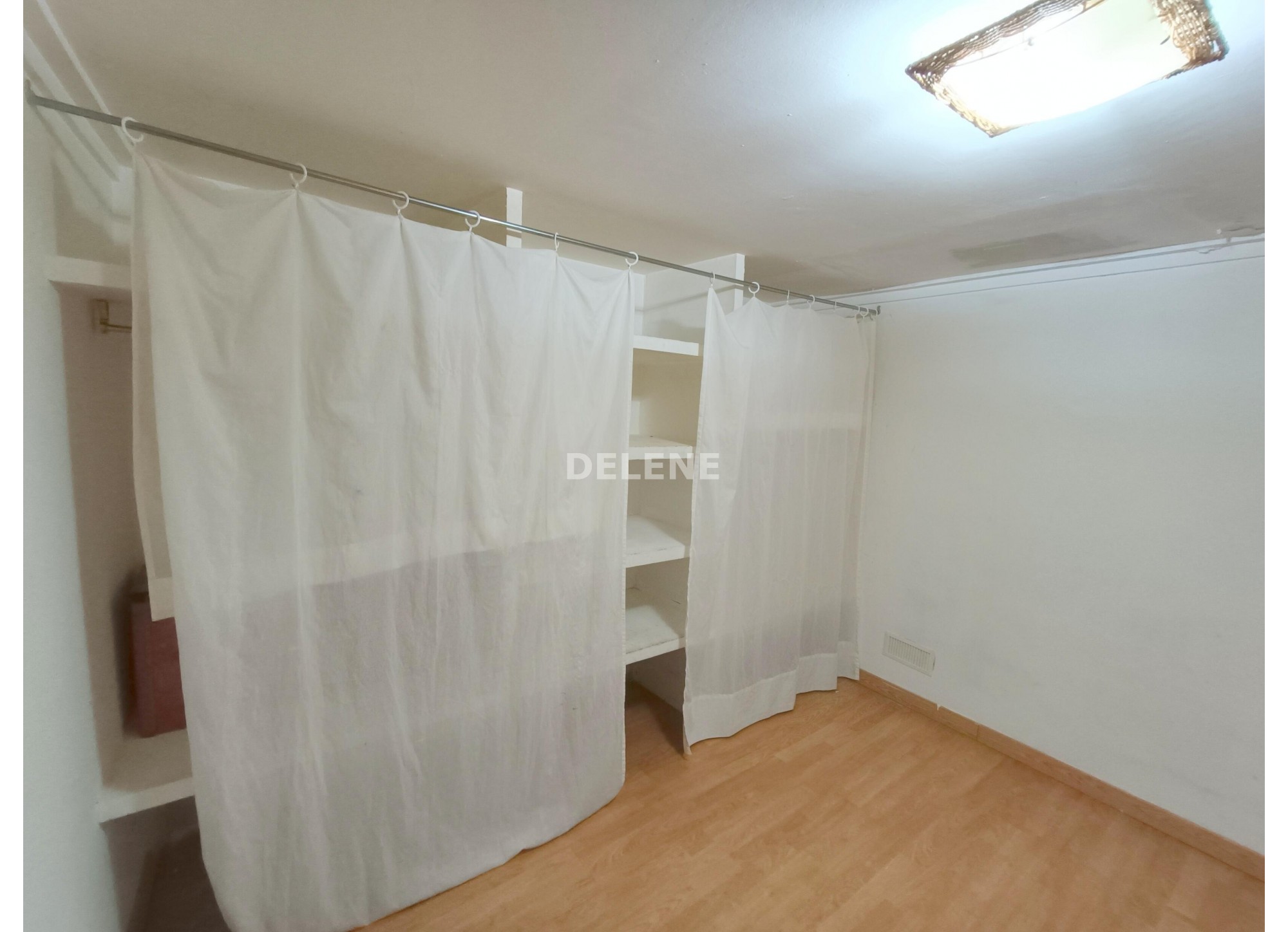 2829 CASA CON PATIO, ZONA CORREOS VIEJO