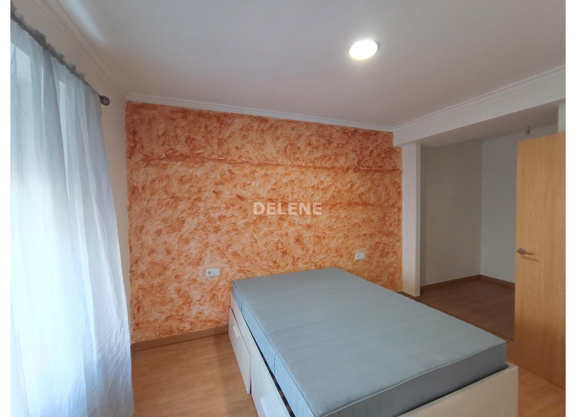 2829 CASA CON PATIO, ZONA CORREOS VIEJO