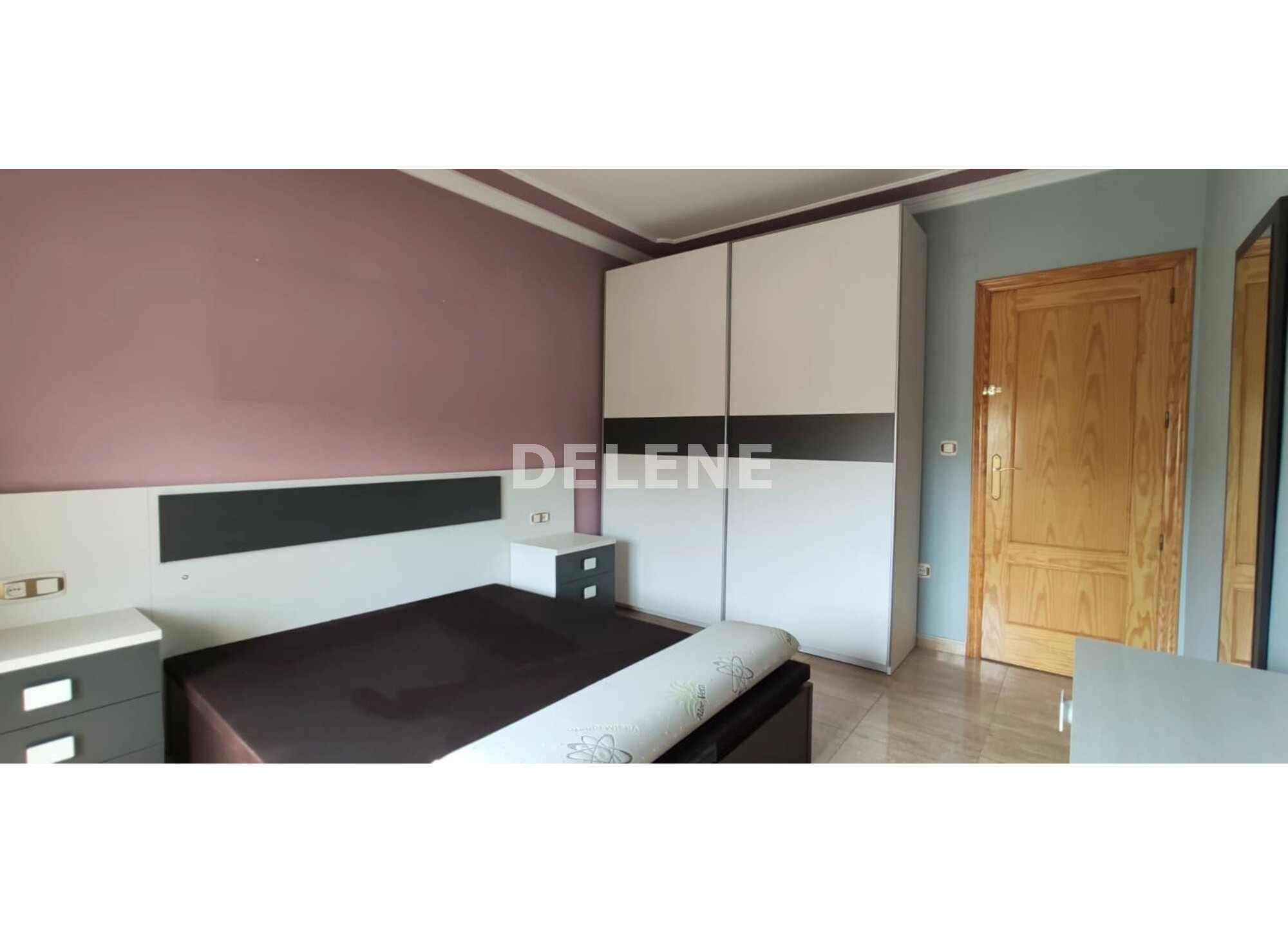 2833 ADOSADO CON PATIO Y GARAJE, AVENIDA DE LA CONSTITUCIÓN