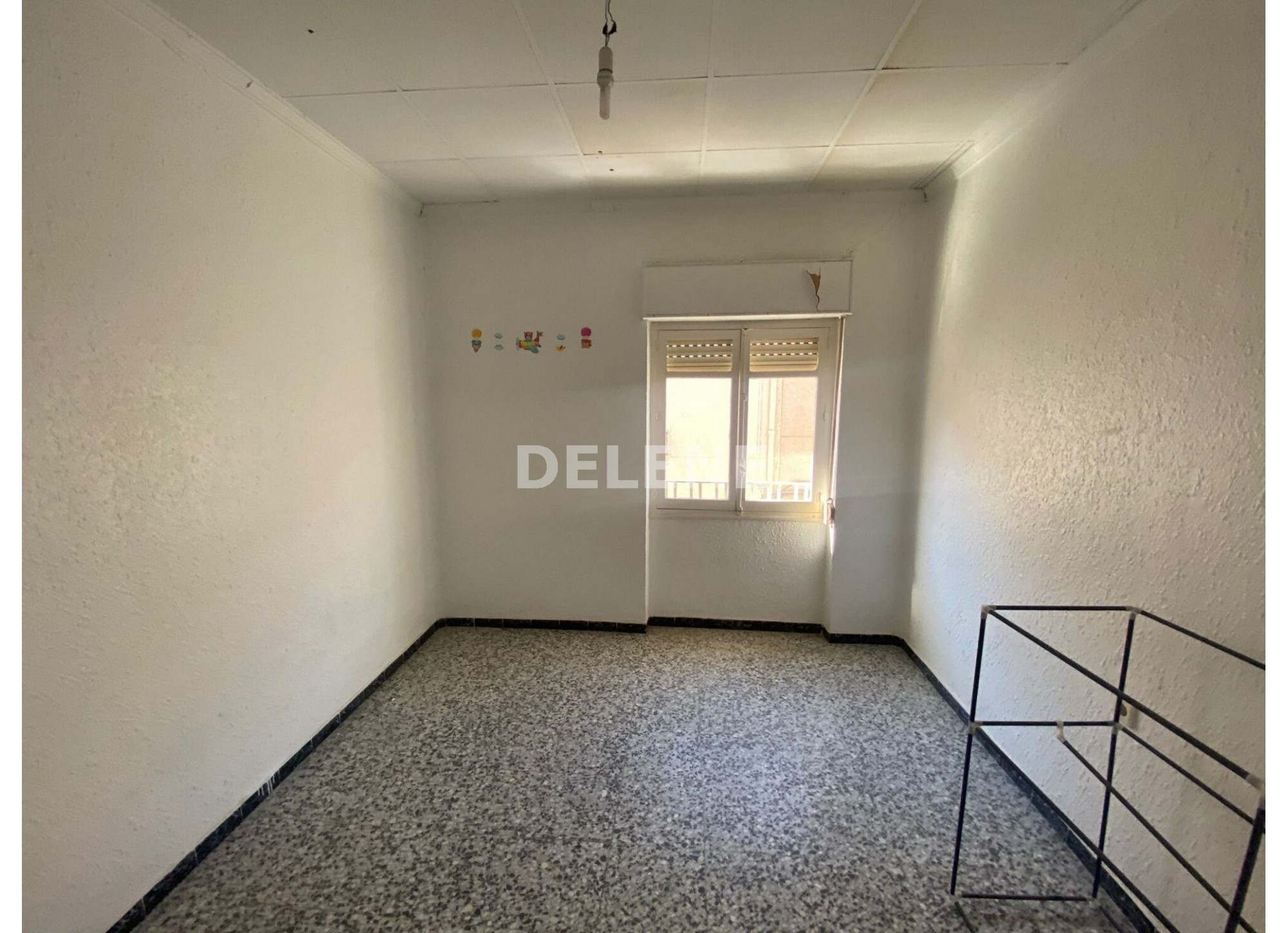 2832 PISO PRÓXIMO A COLEGIO ISABEL LA CATÓLICA