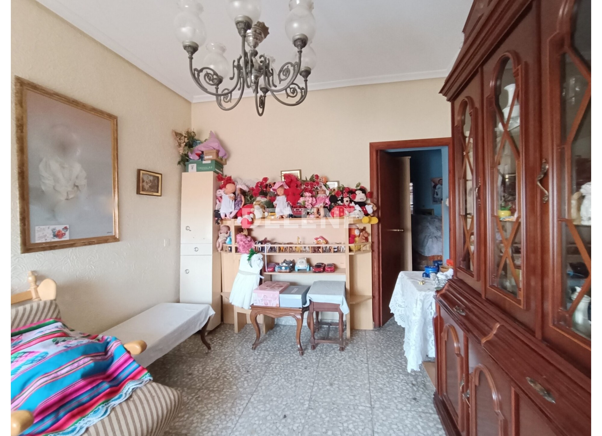 2836 CASA DE 150M2 ZONA PLAZA DEL MERCADO