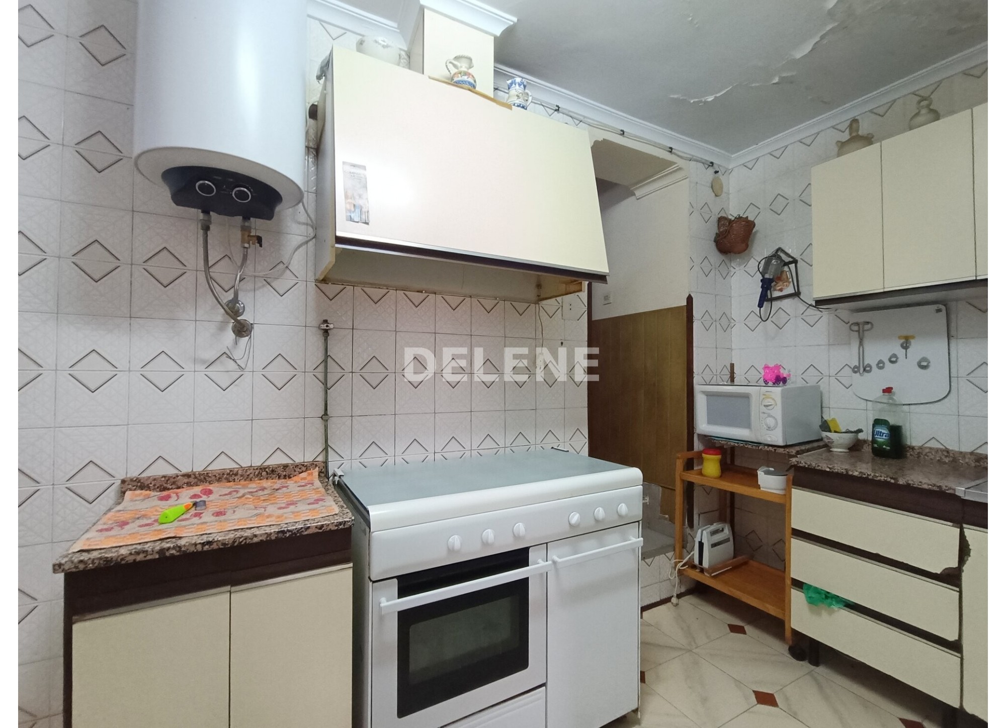 2836 CASA DE 150M2 ZONA PLAZA DEL MERCADO