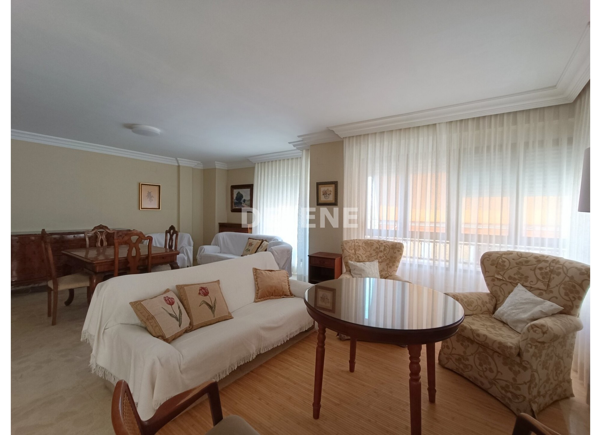 2840 PISO DE 140M2 PLAZA DE TOROS