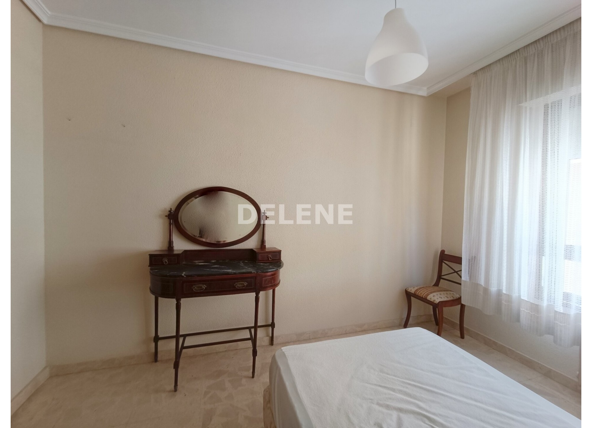 2840 PISO DE 140M2 PLAZA DE TOROS