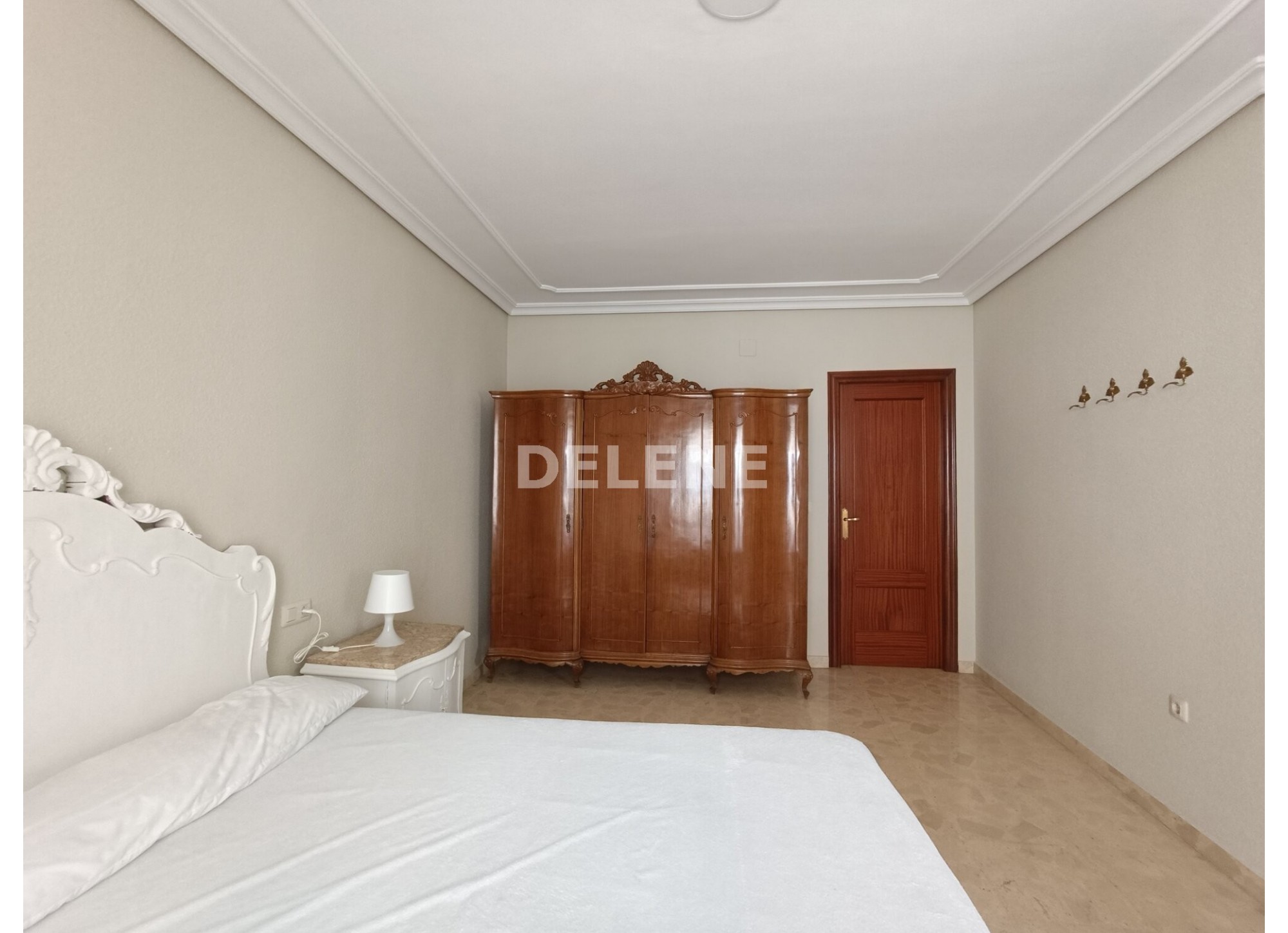 2840 PISO DE 140M2 PLAZA DE TOROS