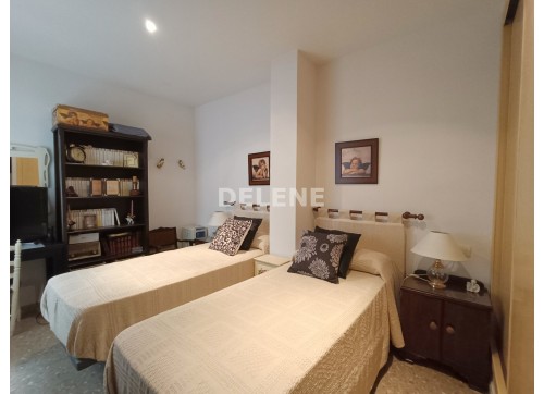 2841 PISO CON DOS PATIOS, GARAJE Y TRASTERO