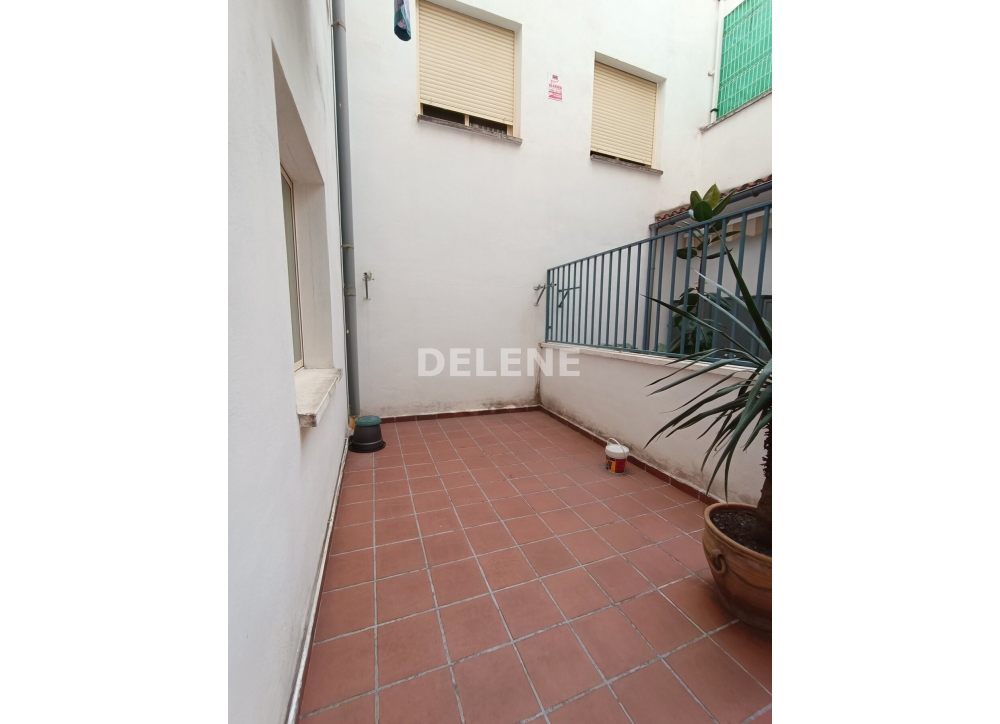 2841 PISO CON DOS PATIOS, GARAJE Y TRASTERO