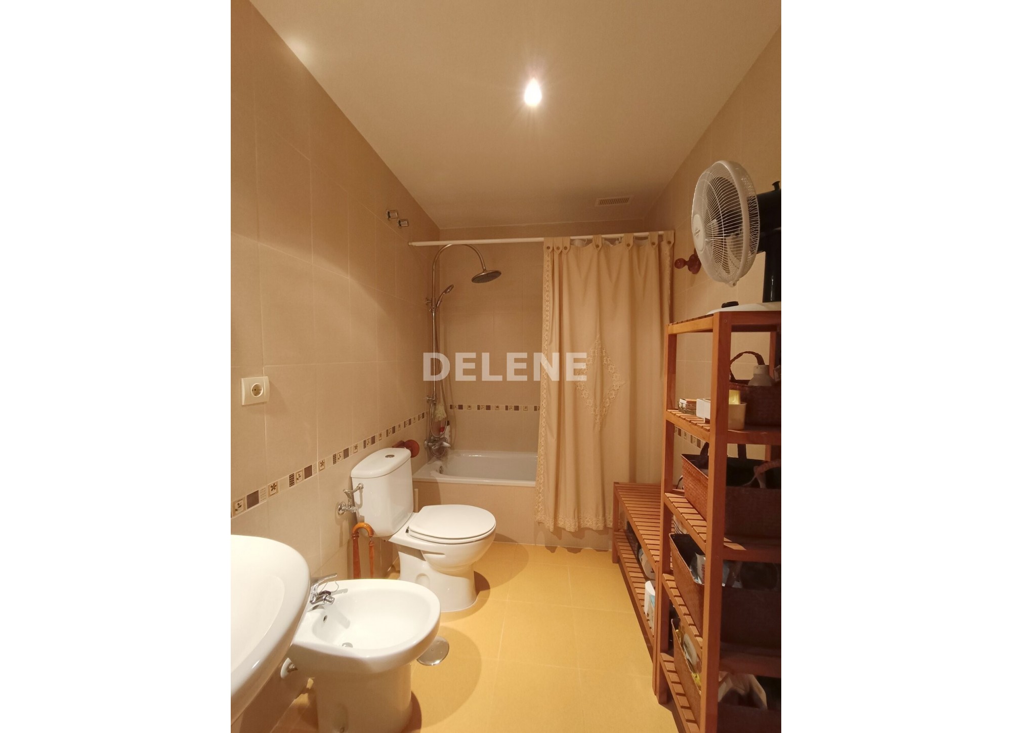 2841 PISO CON DOS PATIOS, GARAJE Y TRASTERO