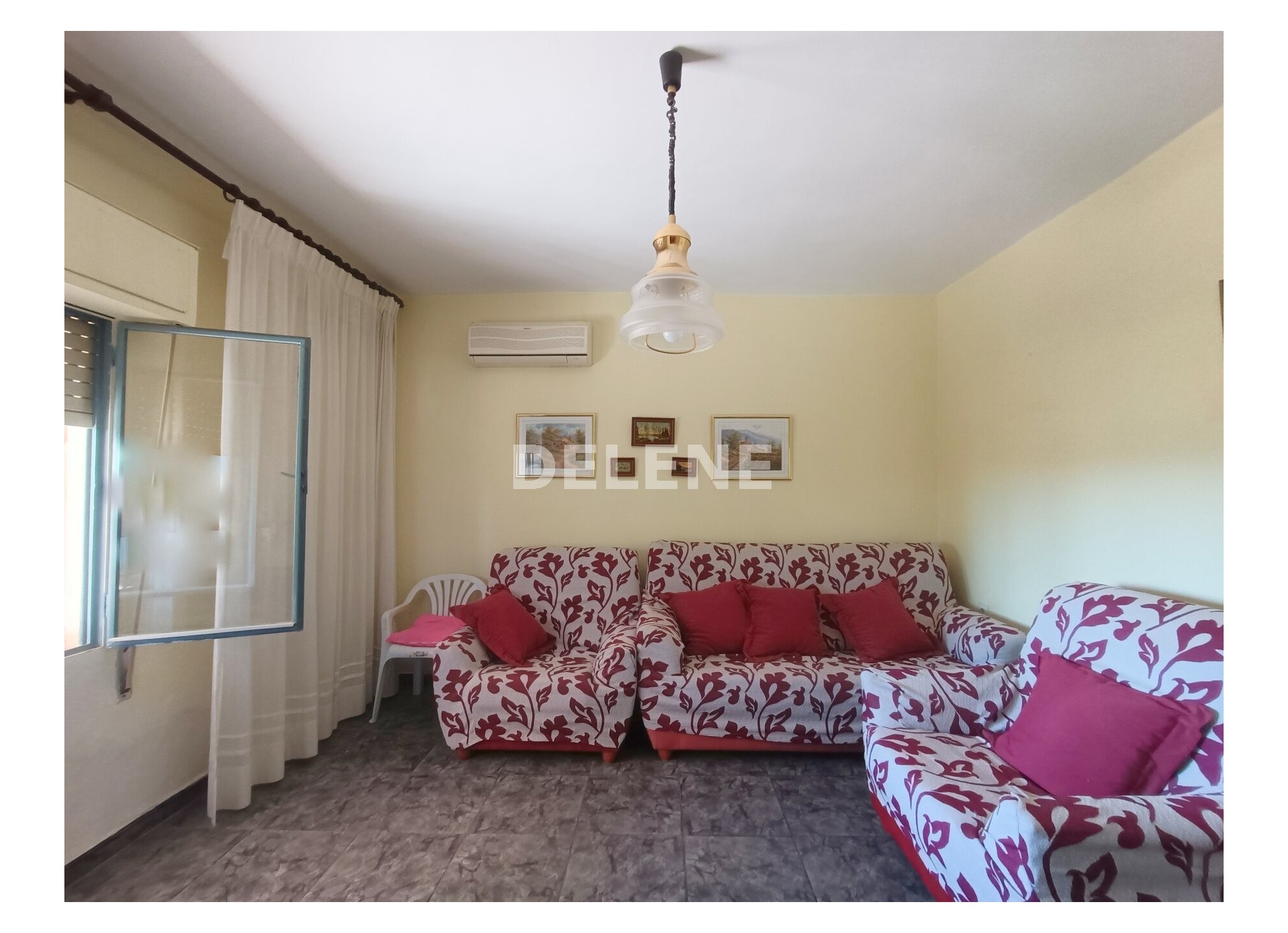 2842 CHALET DE CAMPO CON GARAJE ZONA CLUB DE TENIS