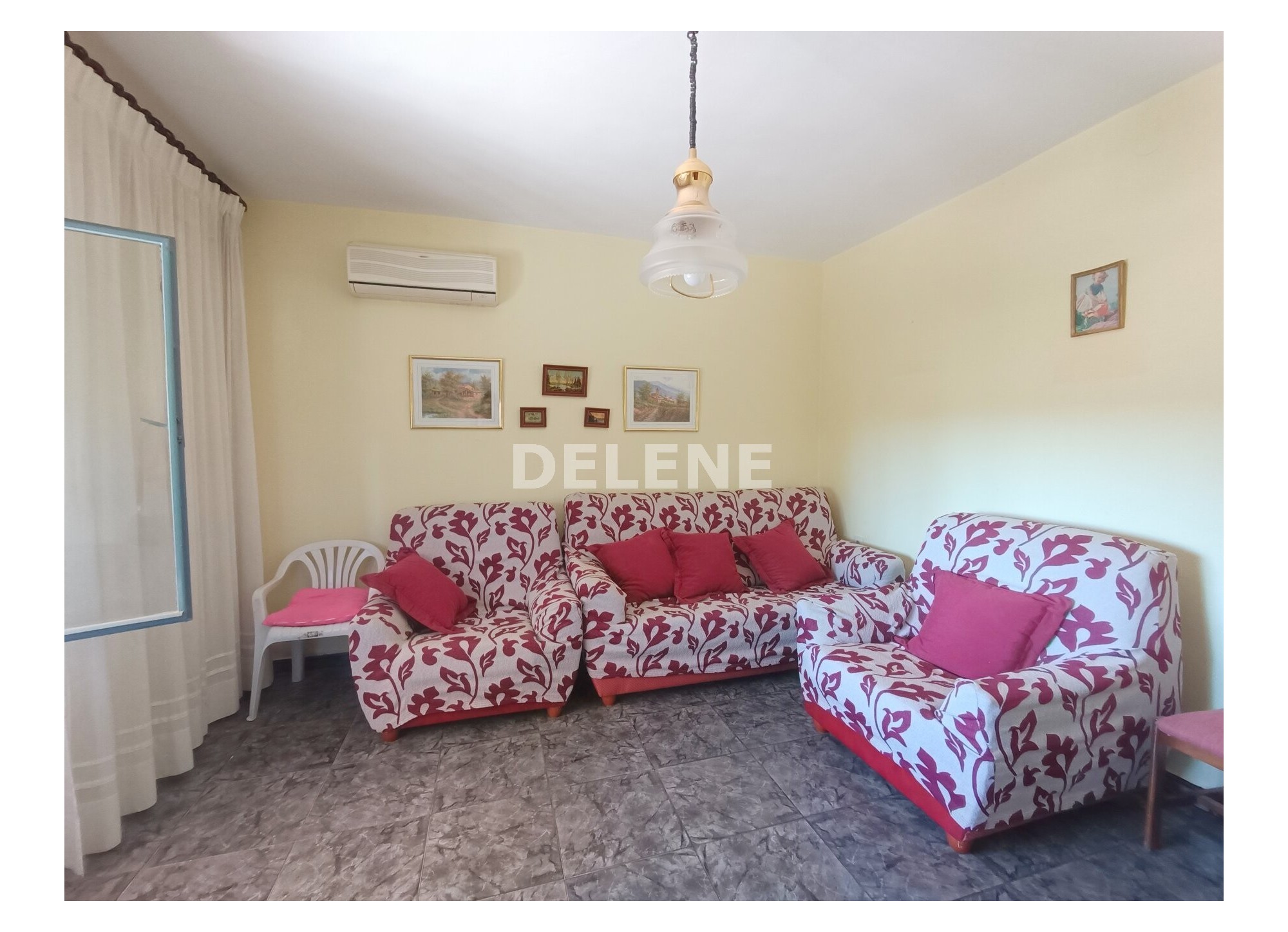 2842 CHALET DE CAMPO CON GARAJE ZONA CLUB DE TENIS