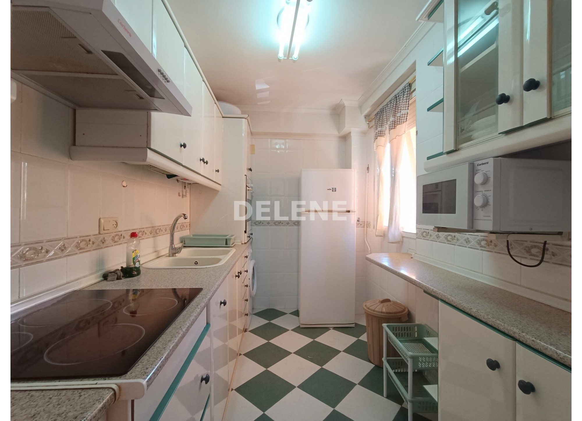 2843 PISO PRÓXIMO A I.E.S. MELCHOR DE MACANAZ