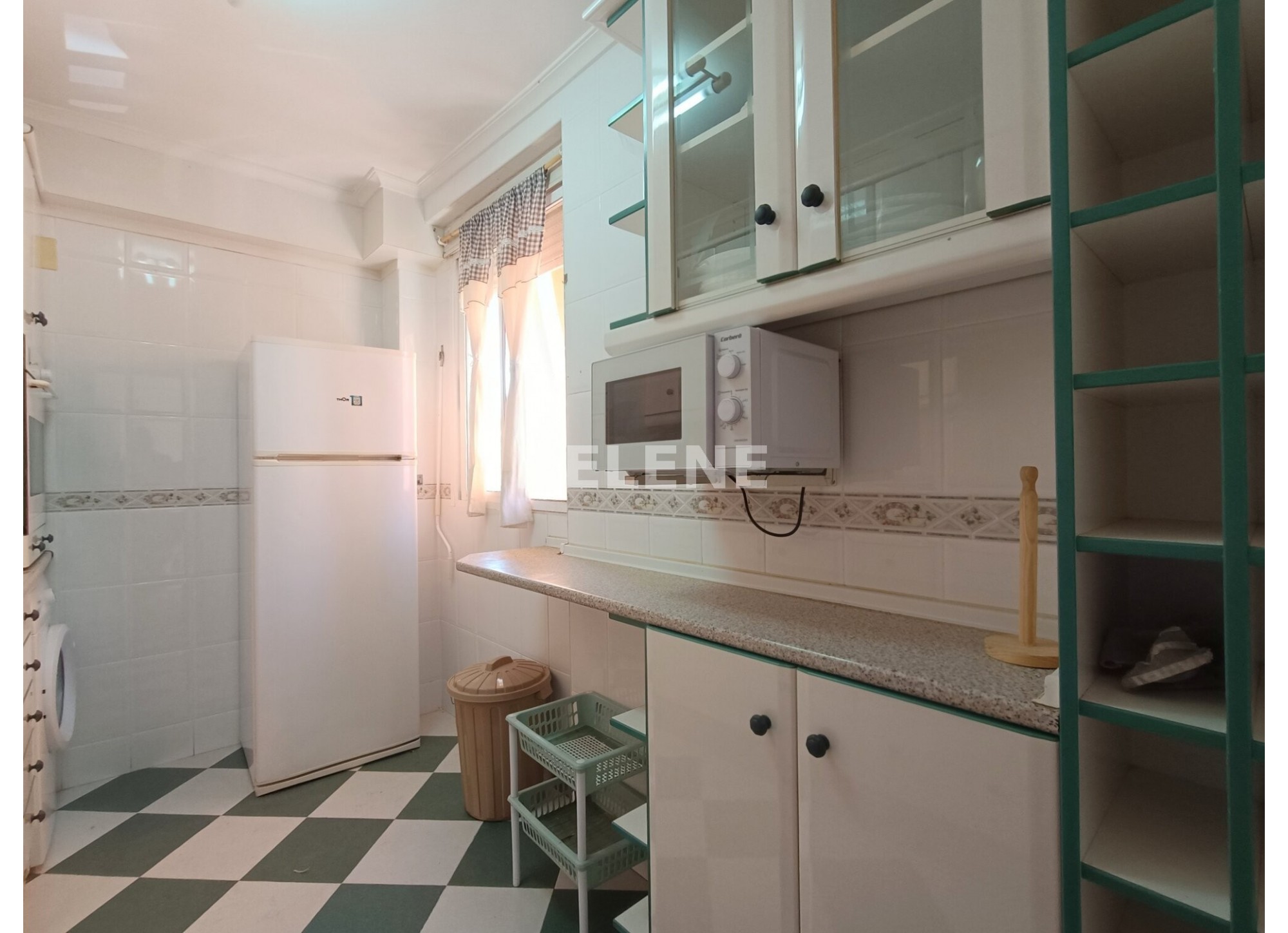 2843 PISO PRÓXIMO A I.E.S. MELCHOR DE MACANAZ