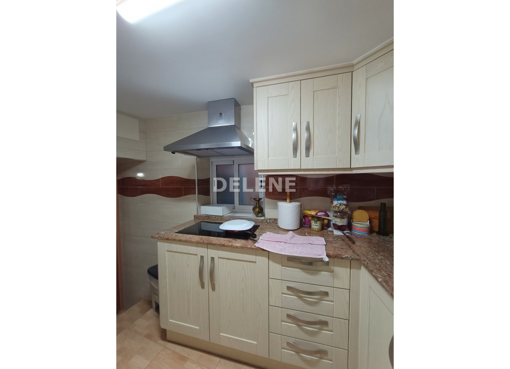 2845 CASA CON PATIO PRÓXIMA A SAN ROQUE