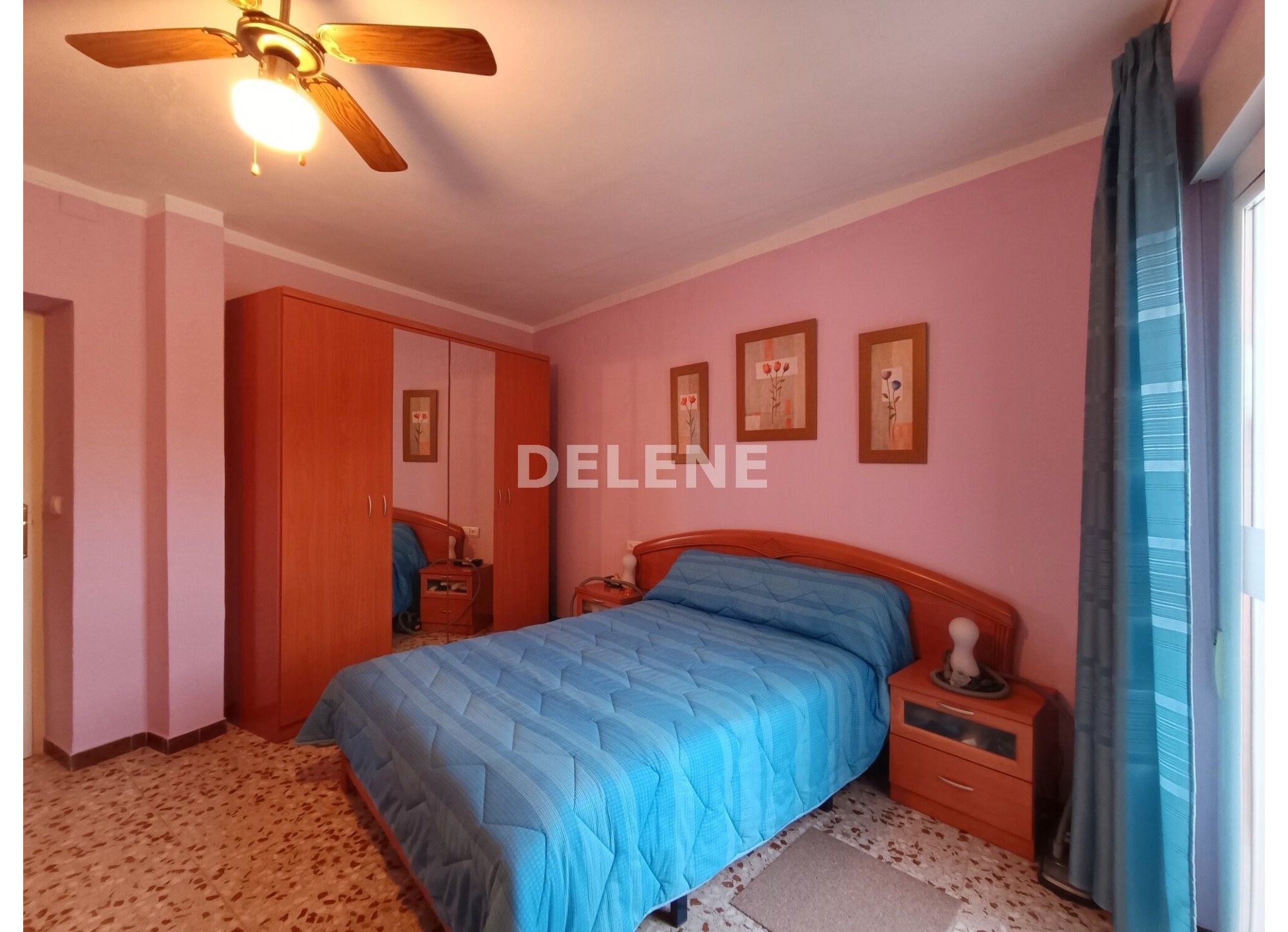 2845 CASA CON PATIO PRÓXIMA A SAN ROQUE