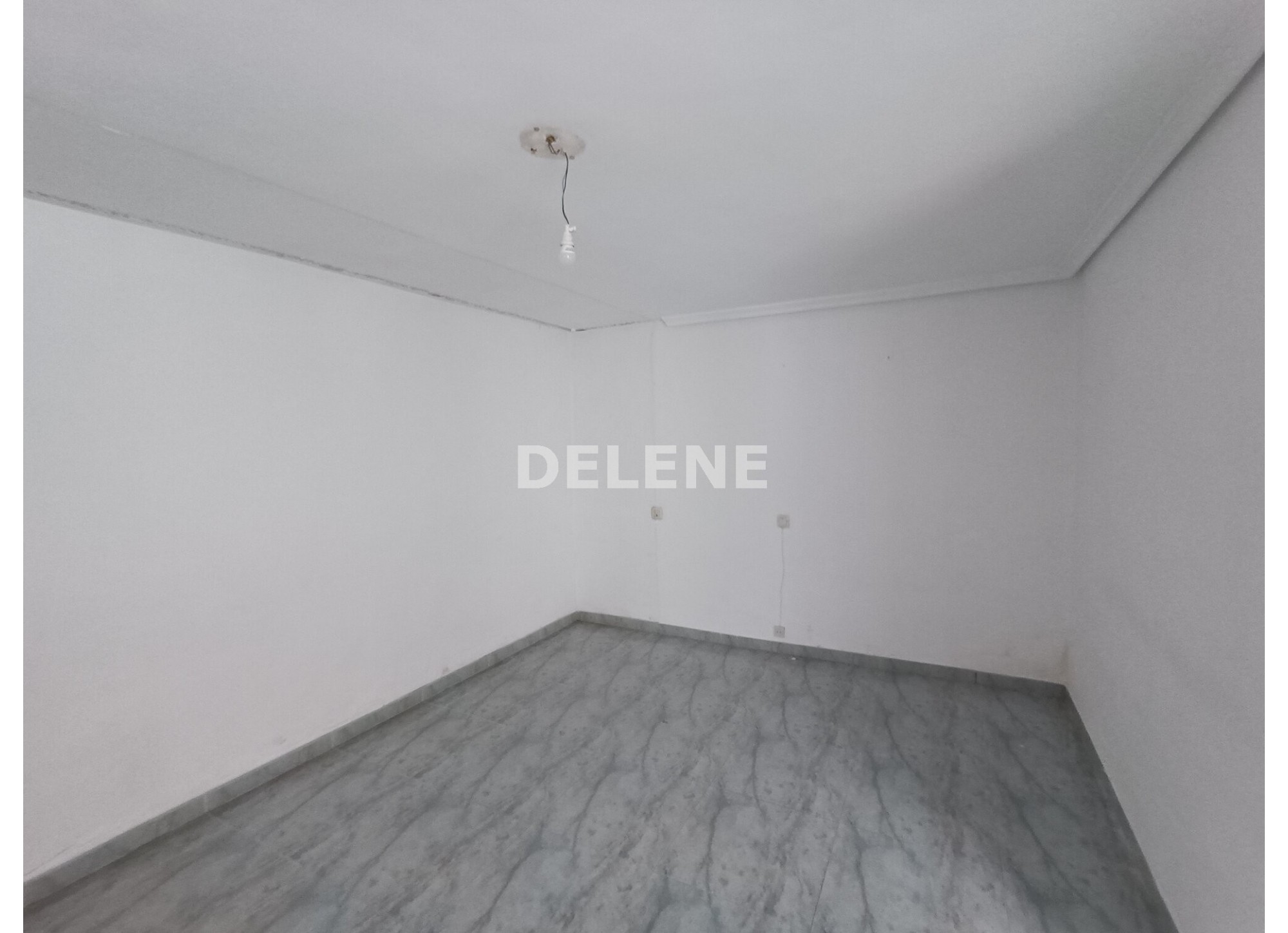 2849 PLANTA BAJA PRÓXIMA A GRAN VÍA