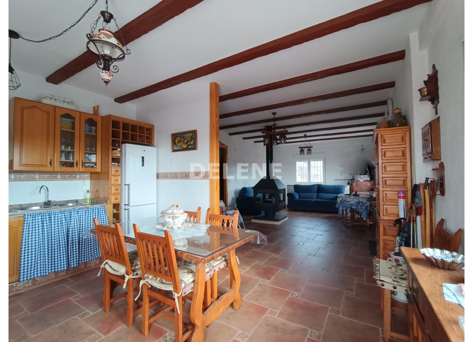 2853 CHALET DE CAMPO CARRETERA DE MINGOGIL