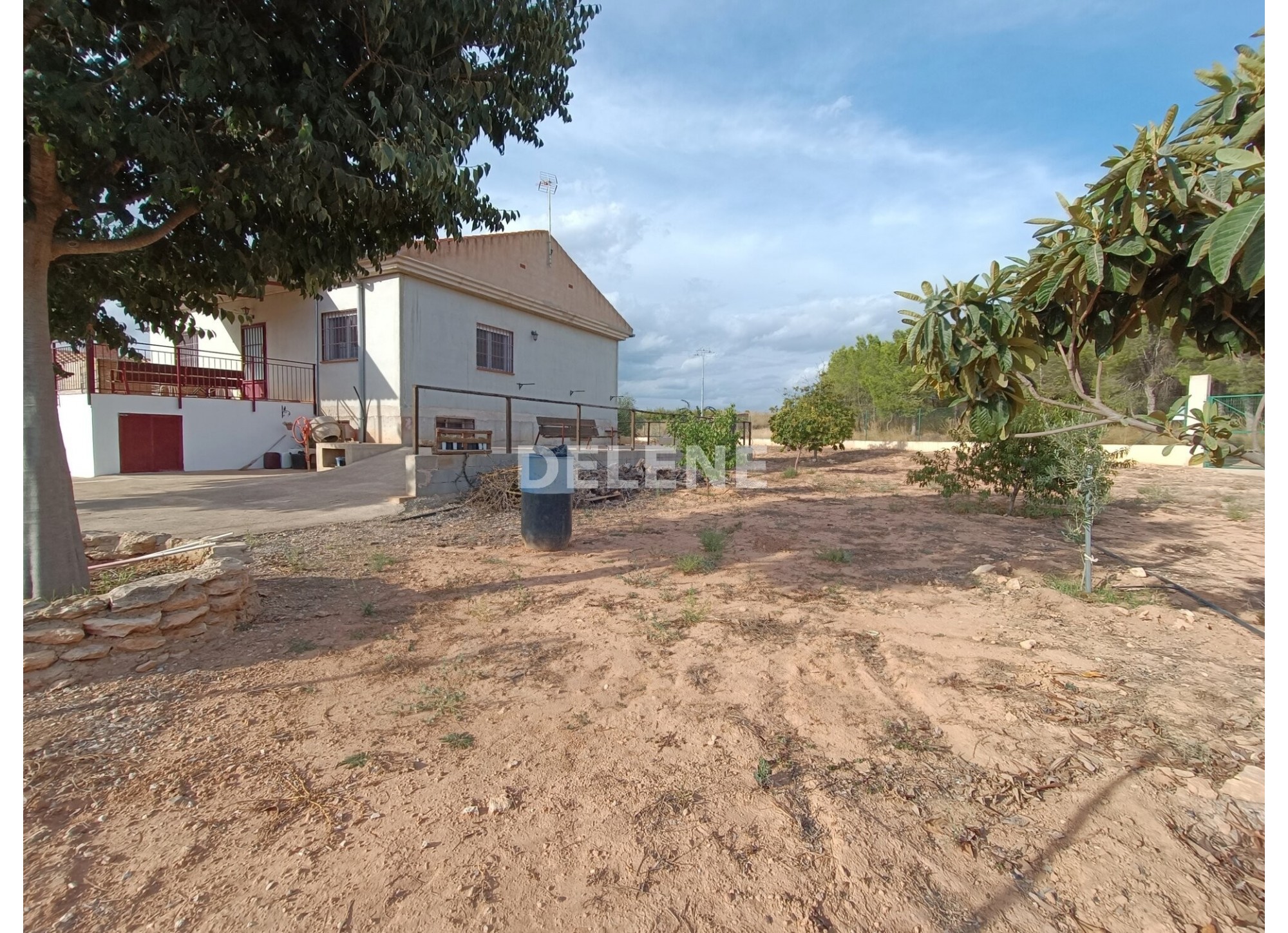 2853 CHALET DE CAMPO CARRETERA DE MINGOGIL