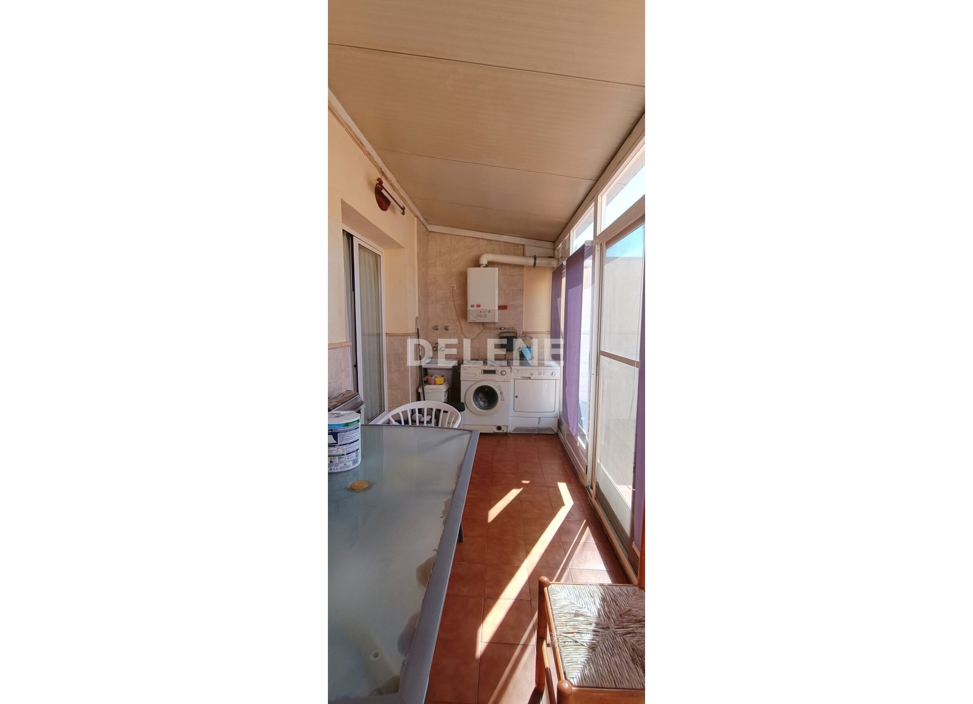 2855 ADOSADO CON PATIO, GARAJE Y BUHARDILLA, ZONA HOSPITAL