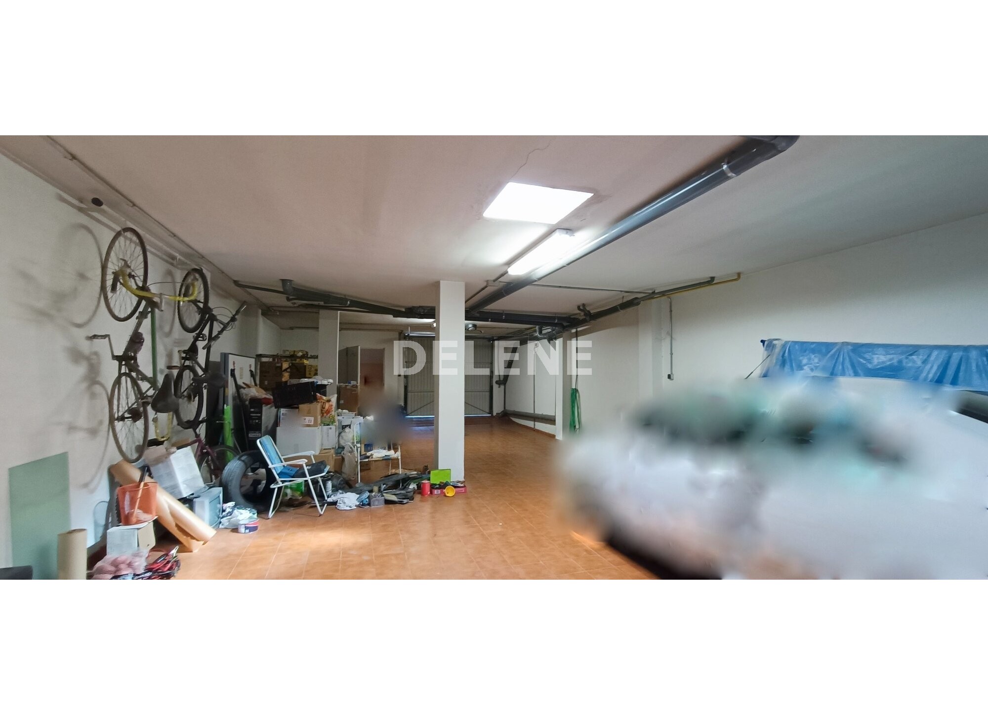 2855 ADOSADO CON PATIO, GARAJE Y BUHARDILLA, ZONA HOSPITAL