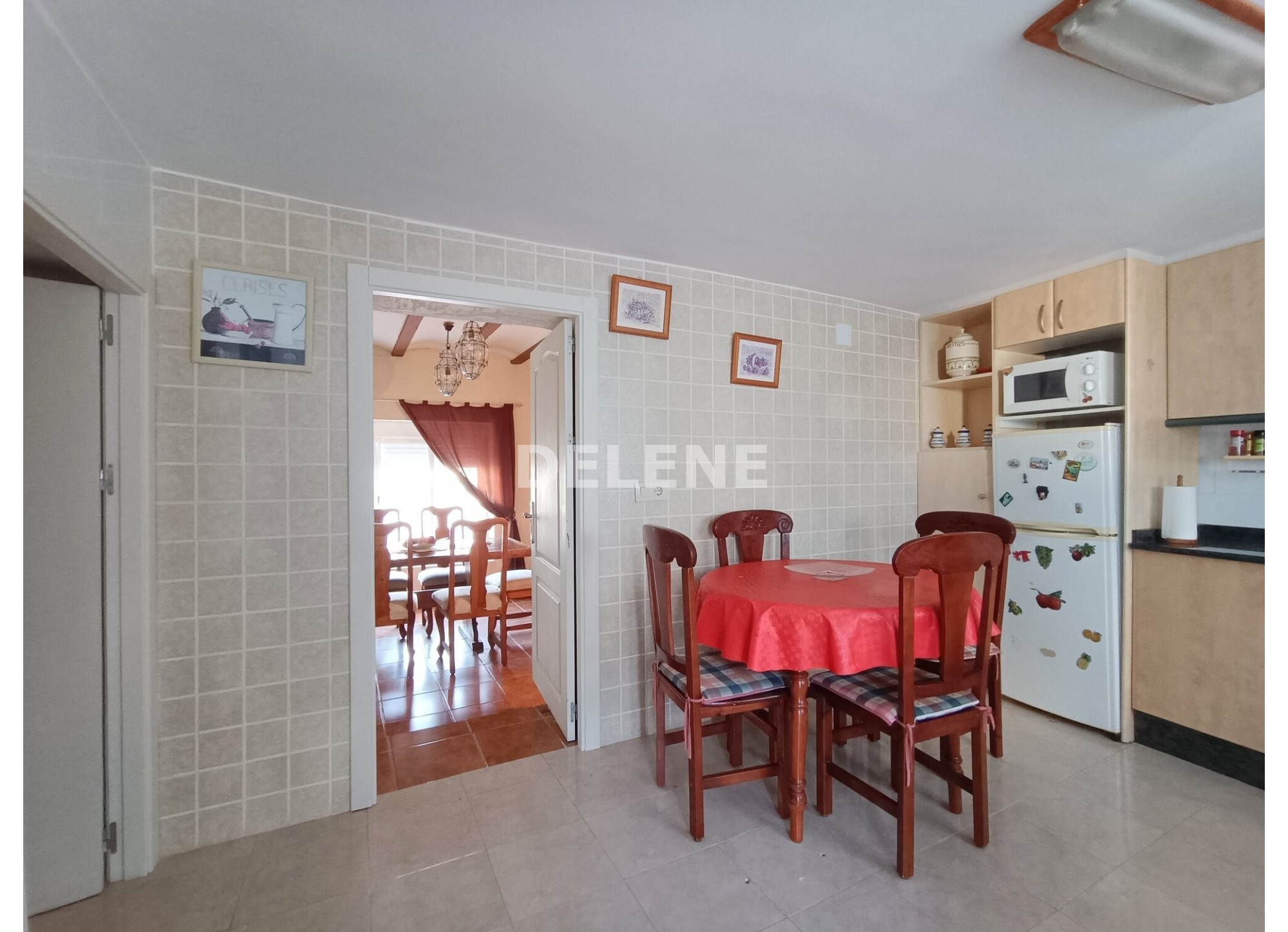 2859 CASA EN BARRIO PARTIDORES, ISSO