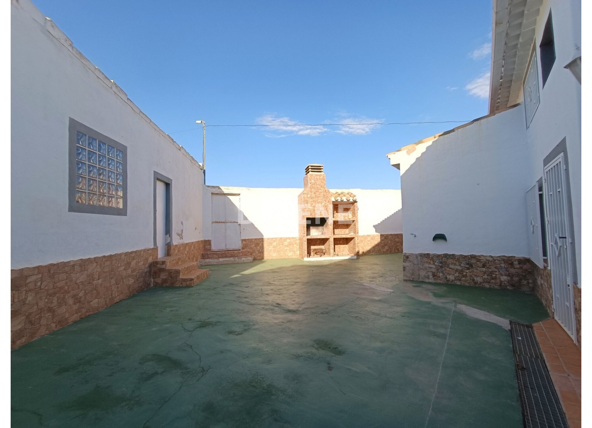 2859 CASA EN BARRIO PARTIDORES, ISSO