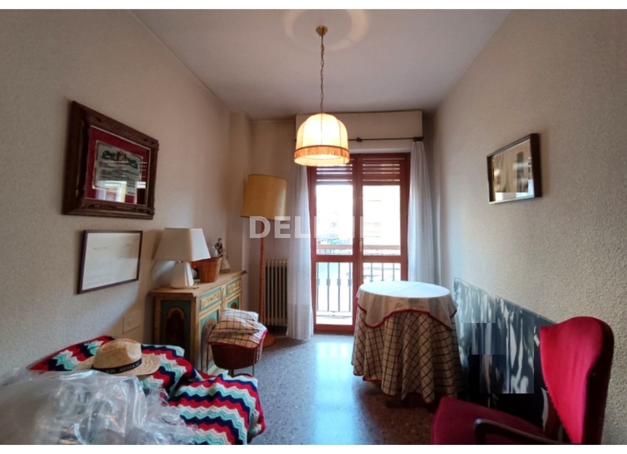 2864 PISO CON GARAJE, ZONA PLAZA DE LA IGLESIA