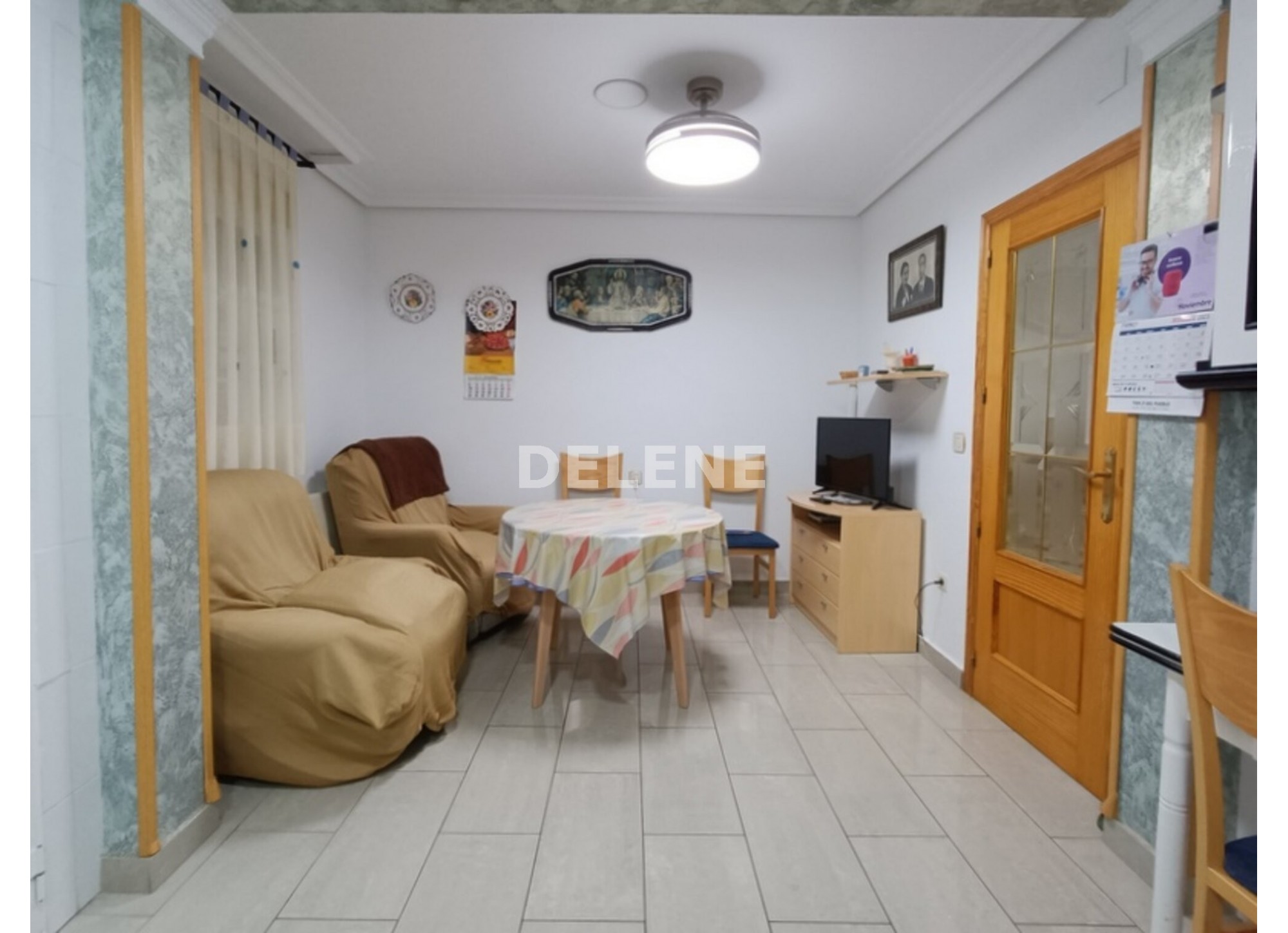 2866 CHALET ADOSADO CON PATIO EN ISSO