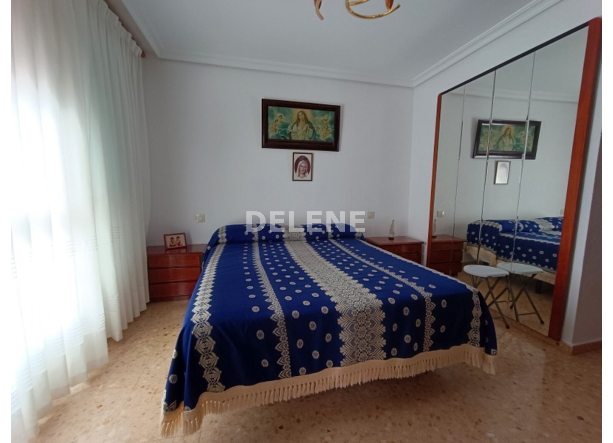 2866 CHALET ADOSADO CON PATIO EN ISSO