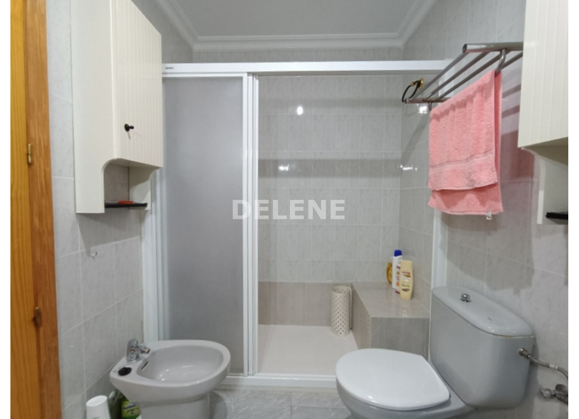 2866 CHALET ADOSADO CON PATIO EN ISSO