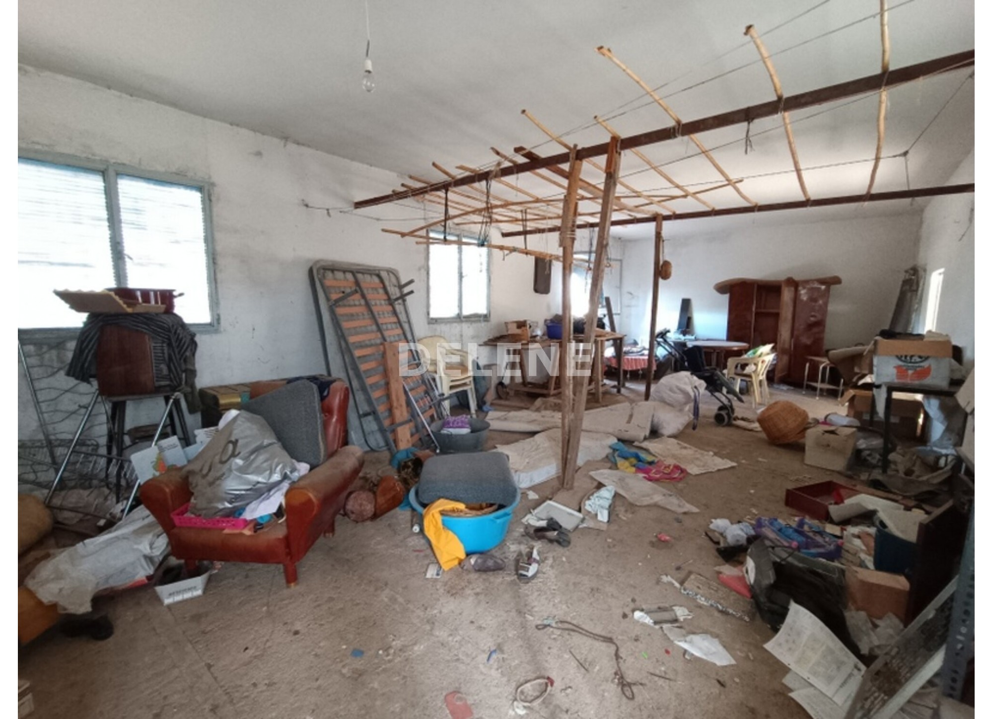 2871 TERRENO CON VIVIENDA PARA REFORMAR EN DIRECCIÓN CASA POTRILLA