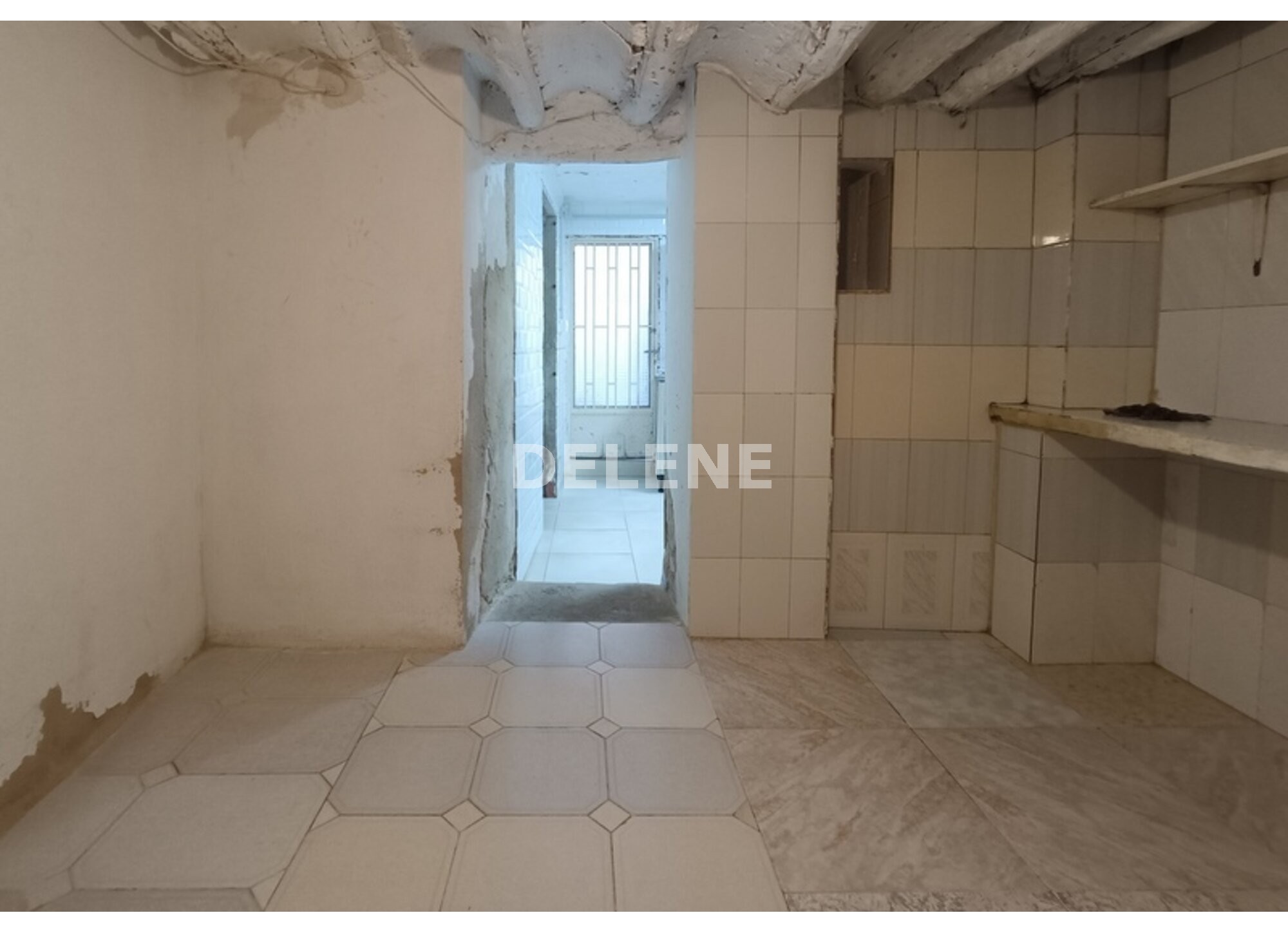 2827 CASA CON TERRAZA EN SAN ROQUE