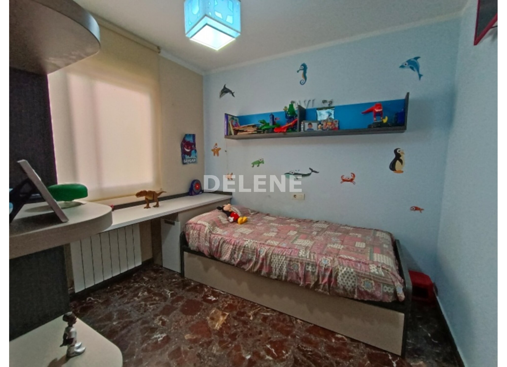 2872 ADOSADO CON PATIO GARAJE Y SOTANO EN ZONA AMBULATORIO Nº 2