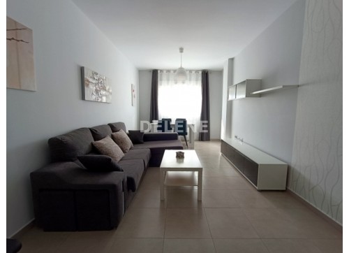 2874 PISO CON COCHERA, TRASTERO Y DOS BALCONES ZONA HOSPITAL