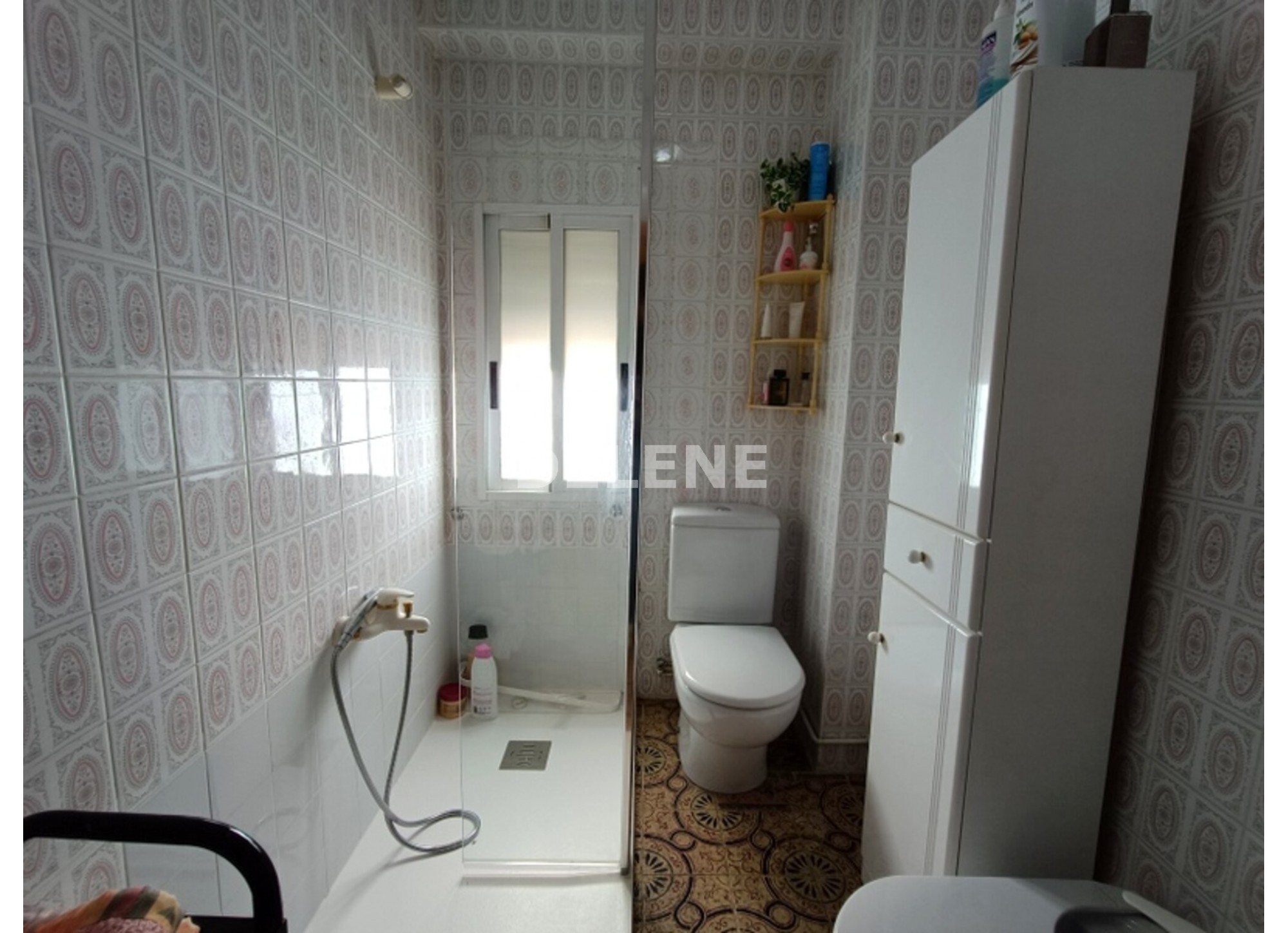 2876 PISO CON BALCONES EN ZONA CORAZÓN DE JESÚS