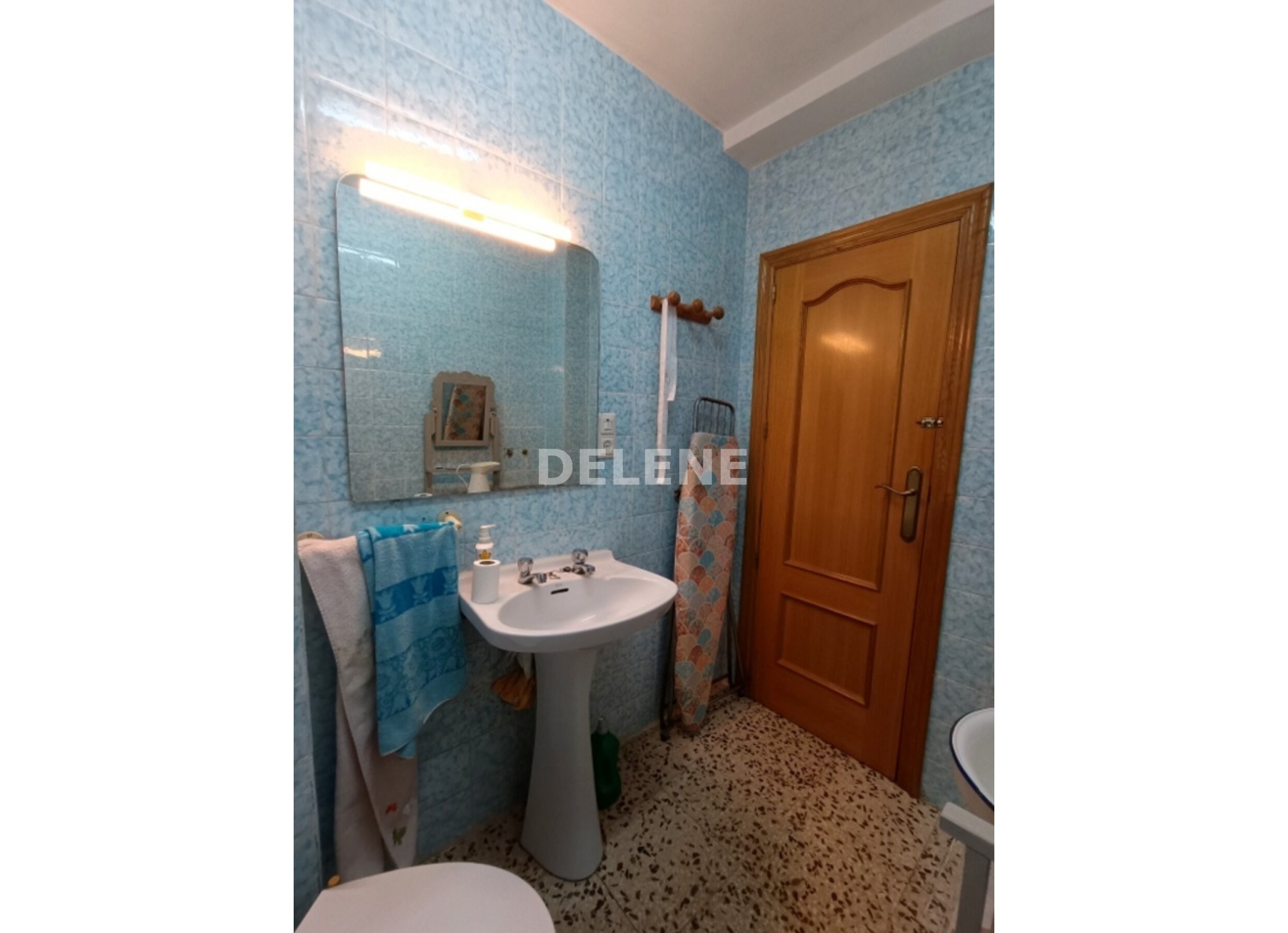 2876 PISO CON BALCONES EN ZONA CORAZÓN DE JESÚS