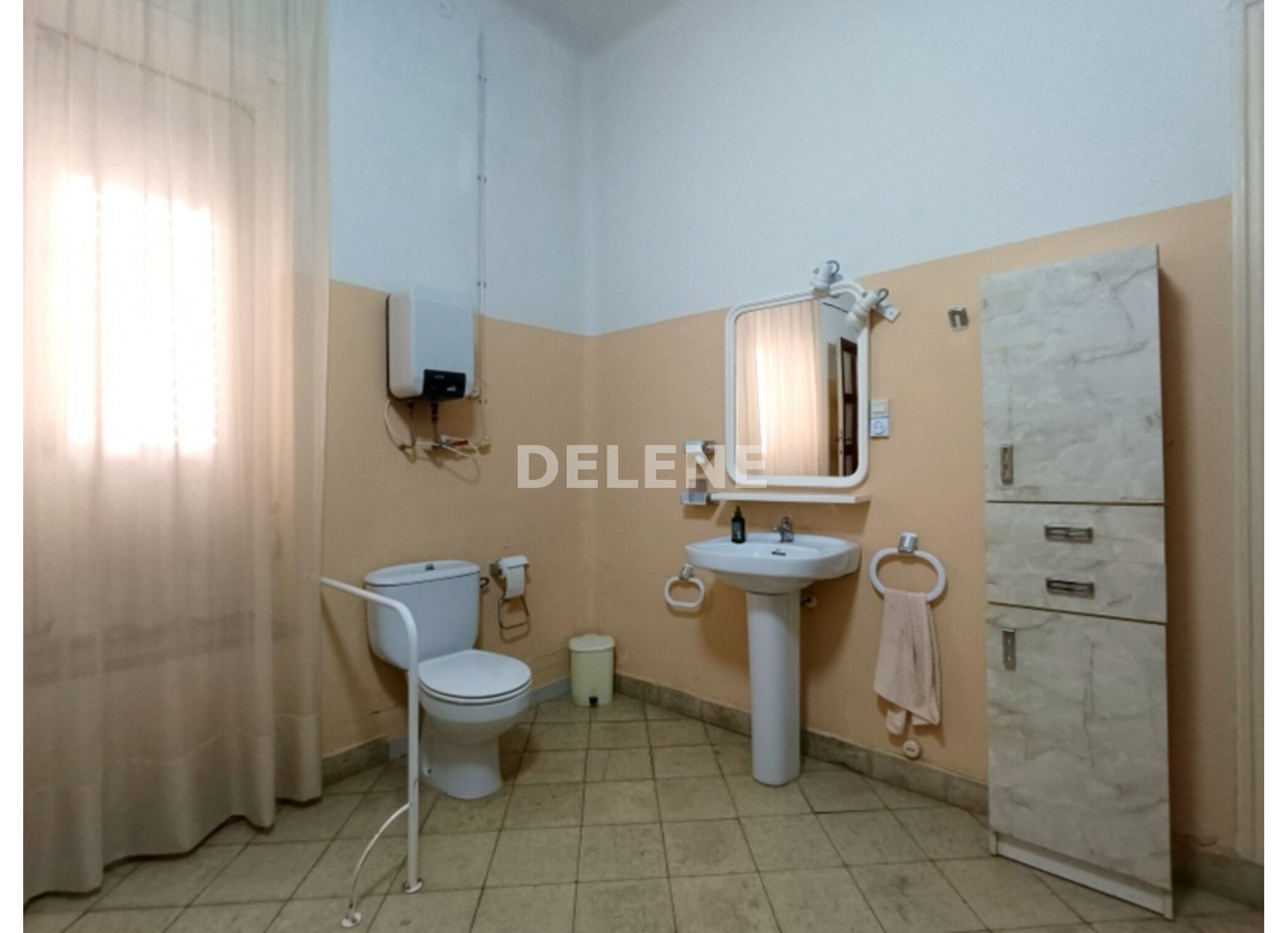 2879 CASA SEÑORIAL DE 691 m2, ZONA GRAN VÍA