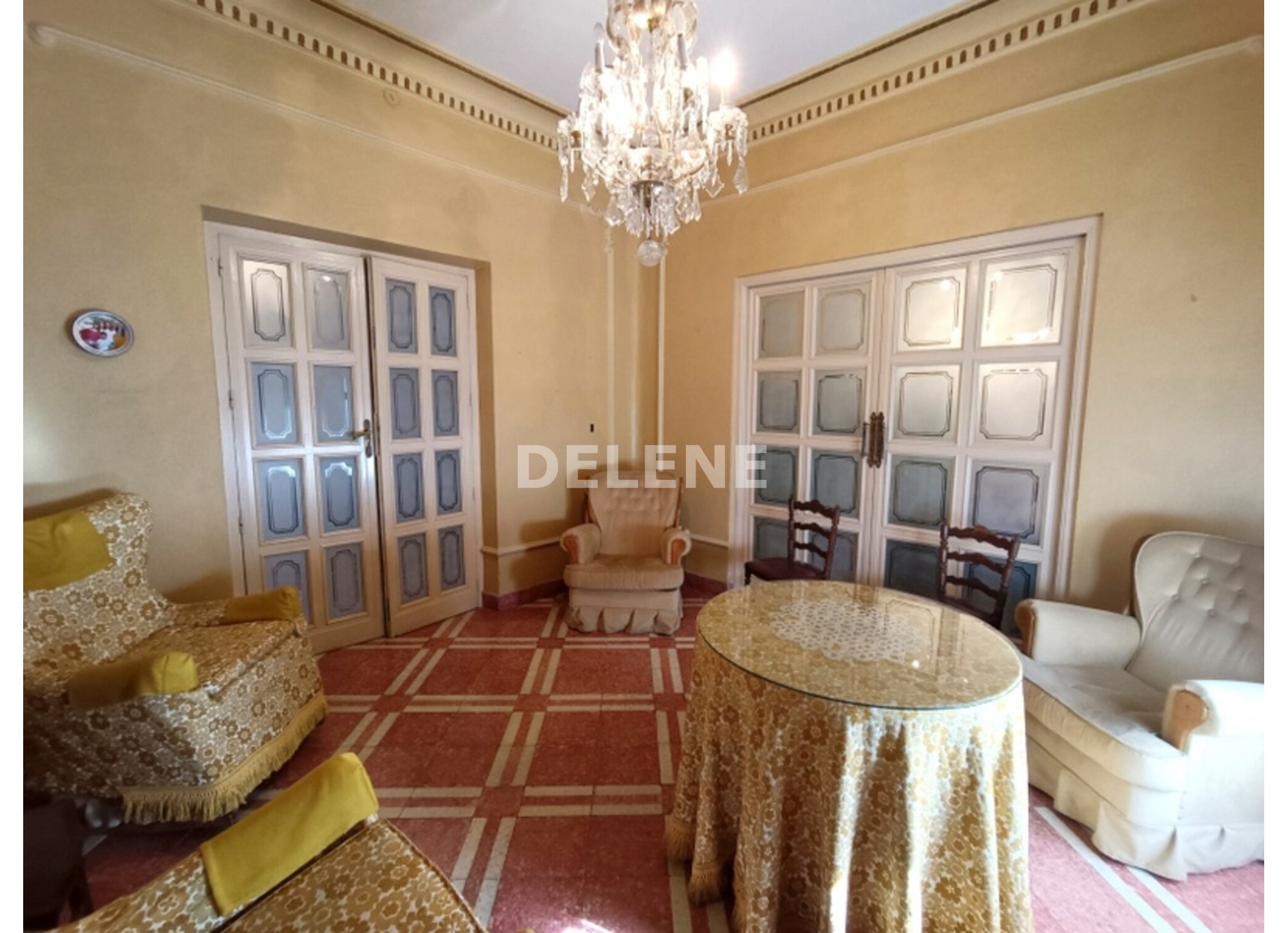 2879 CASA SEÑORIAL DE 691 m2, ZONA GRAN VÍA