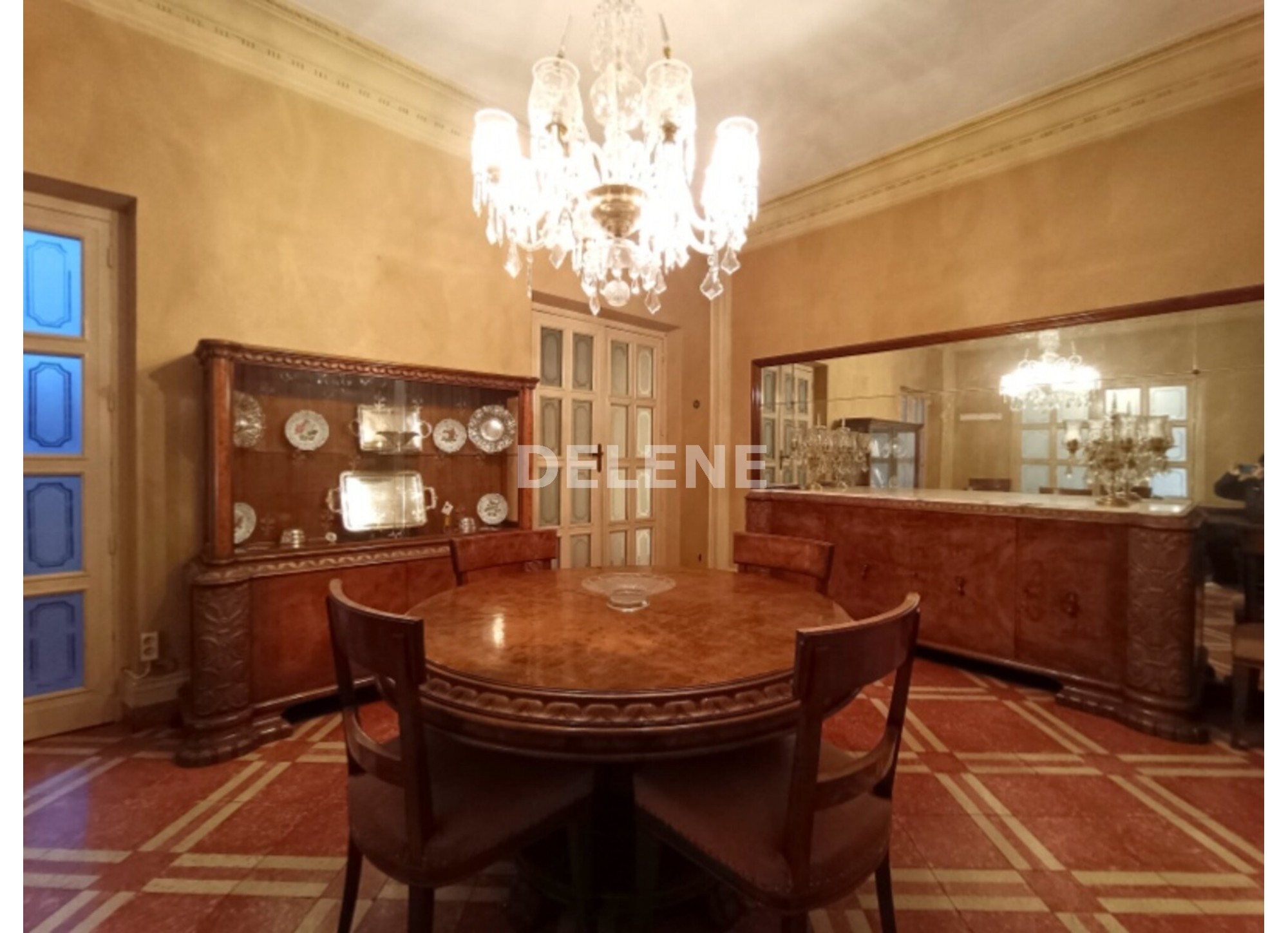 2879 CASA SEÑORIAL DE 691 m2, ZONA GRAN VÍA