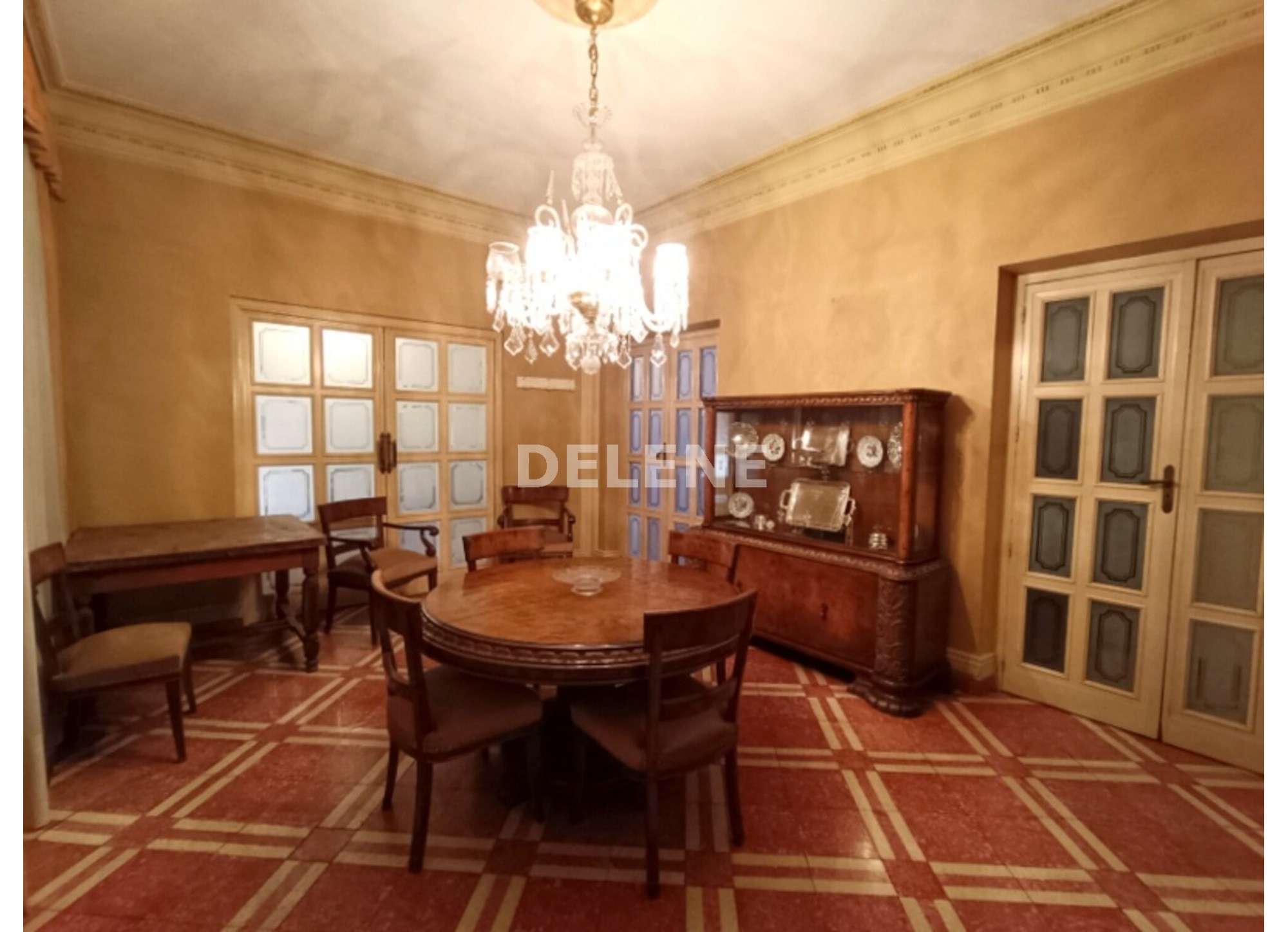 2879 CASA SEÑORIAL DE 691 m2, ZONA GRAN VÍA