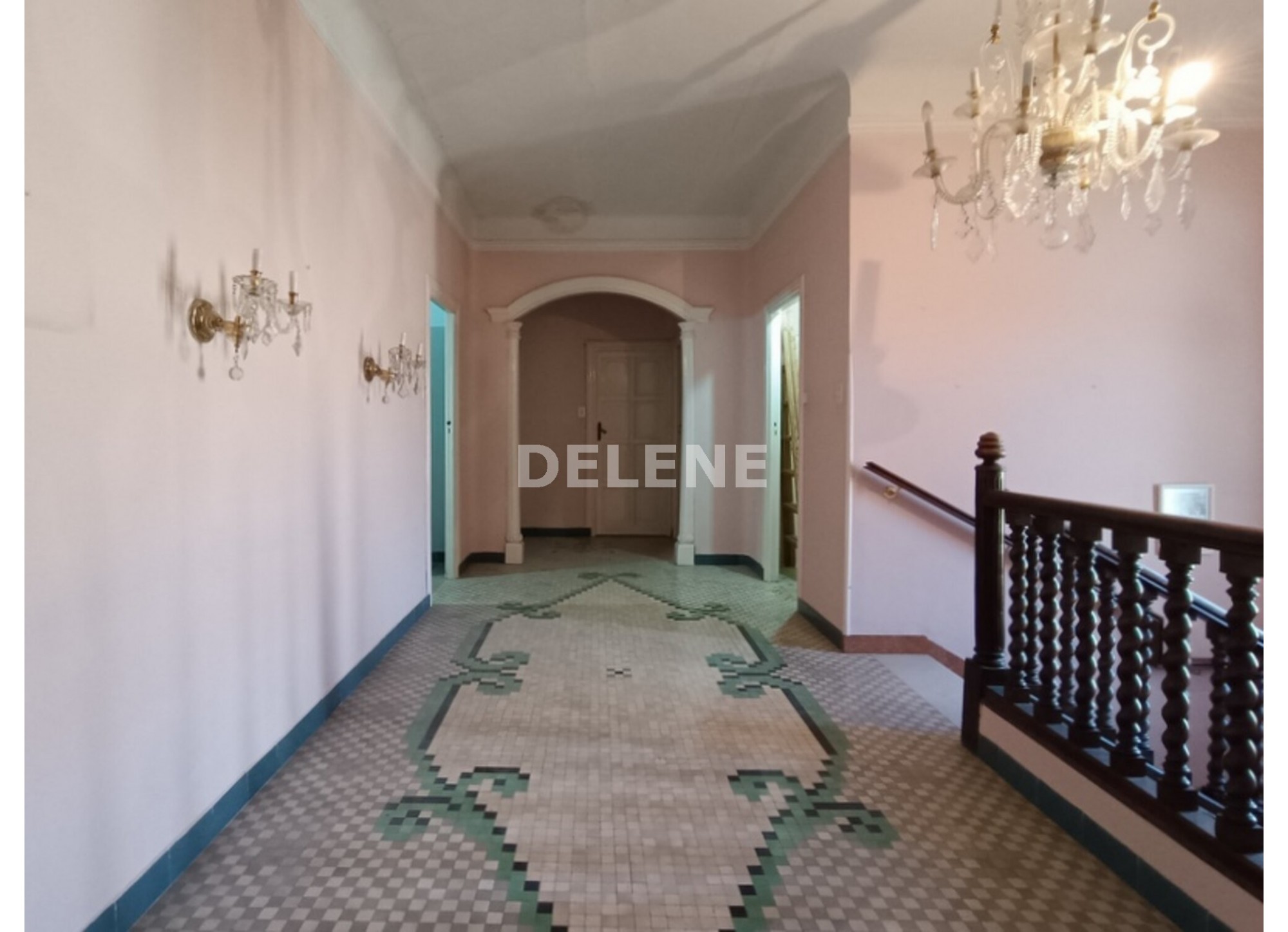 2879 CASA SEÑORIAL DE 691 m2, ZONA GRAN VÍA