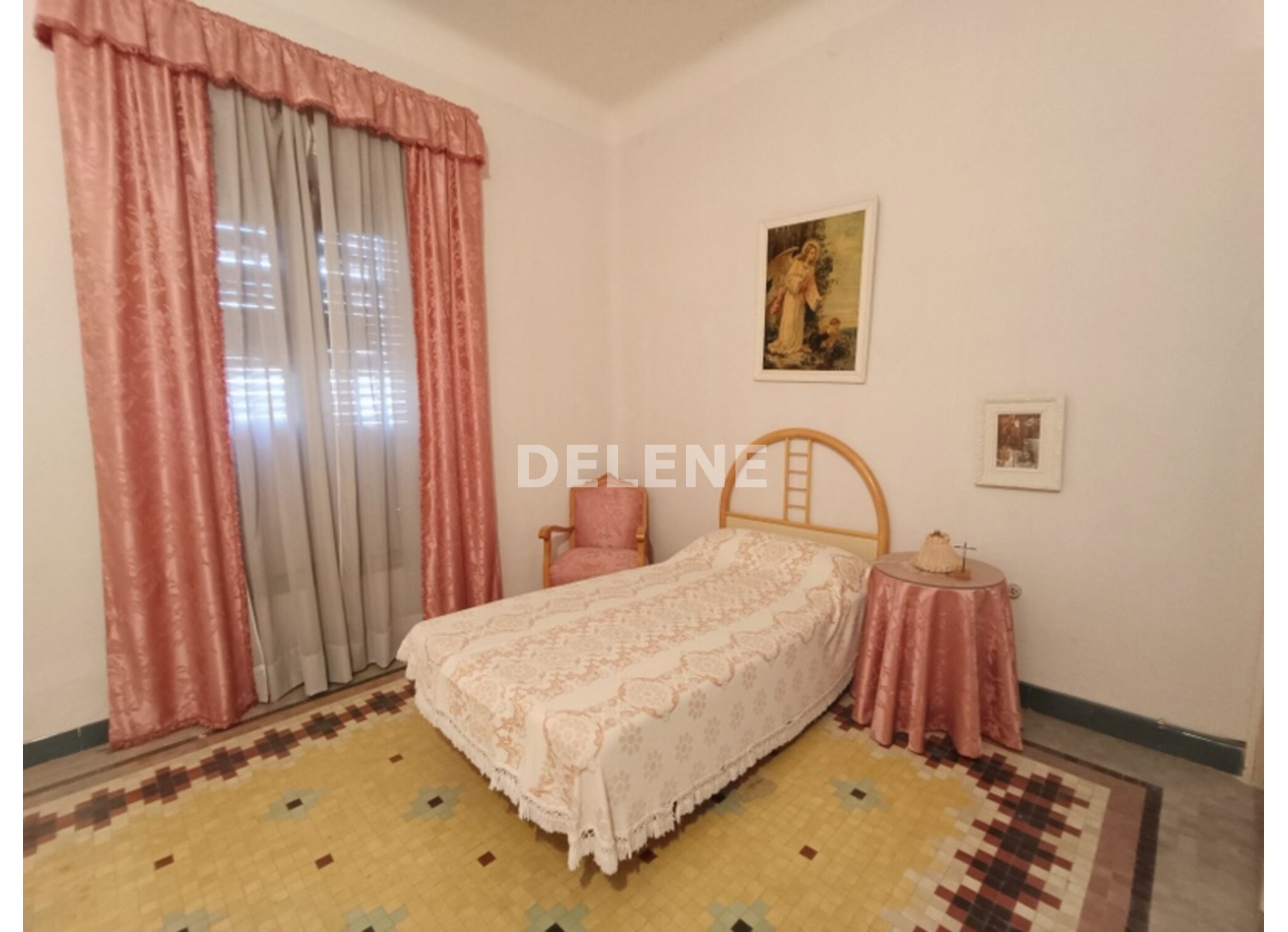 2879 CASA SEÑORIAL DE 691 m2, ZONA GRAN VÍA