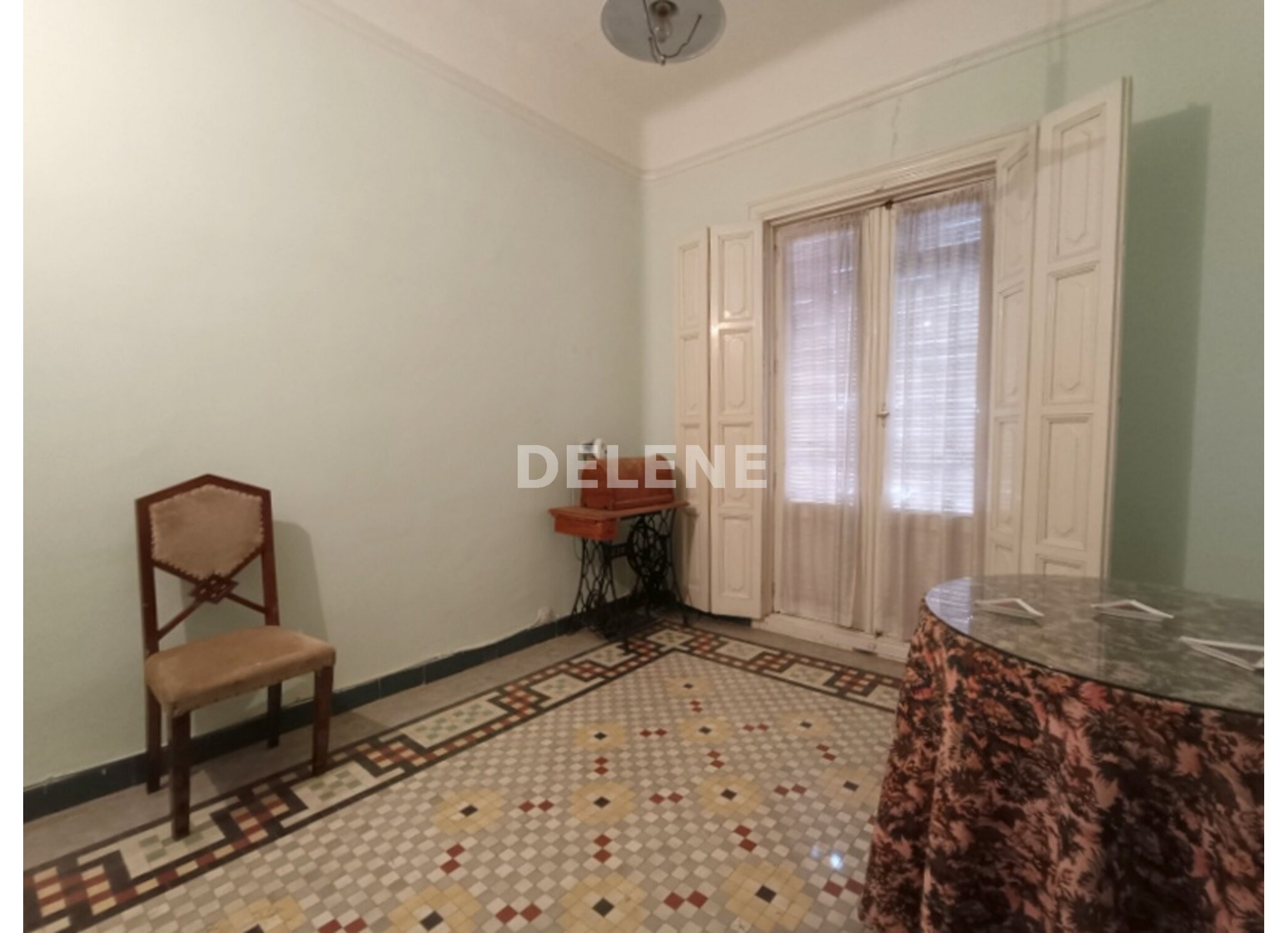 2879 CASA SEÑORIAL DE 691 m2, ZONA GRAN VÍA