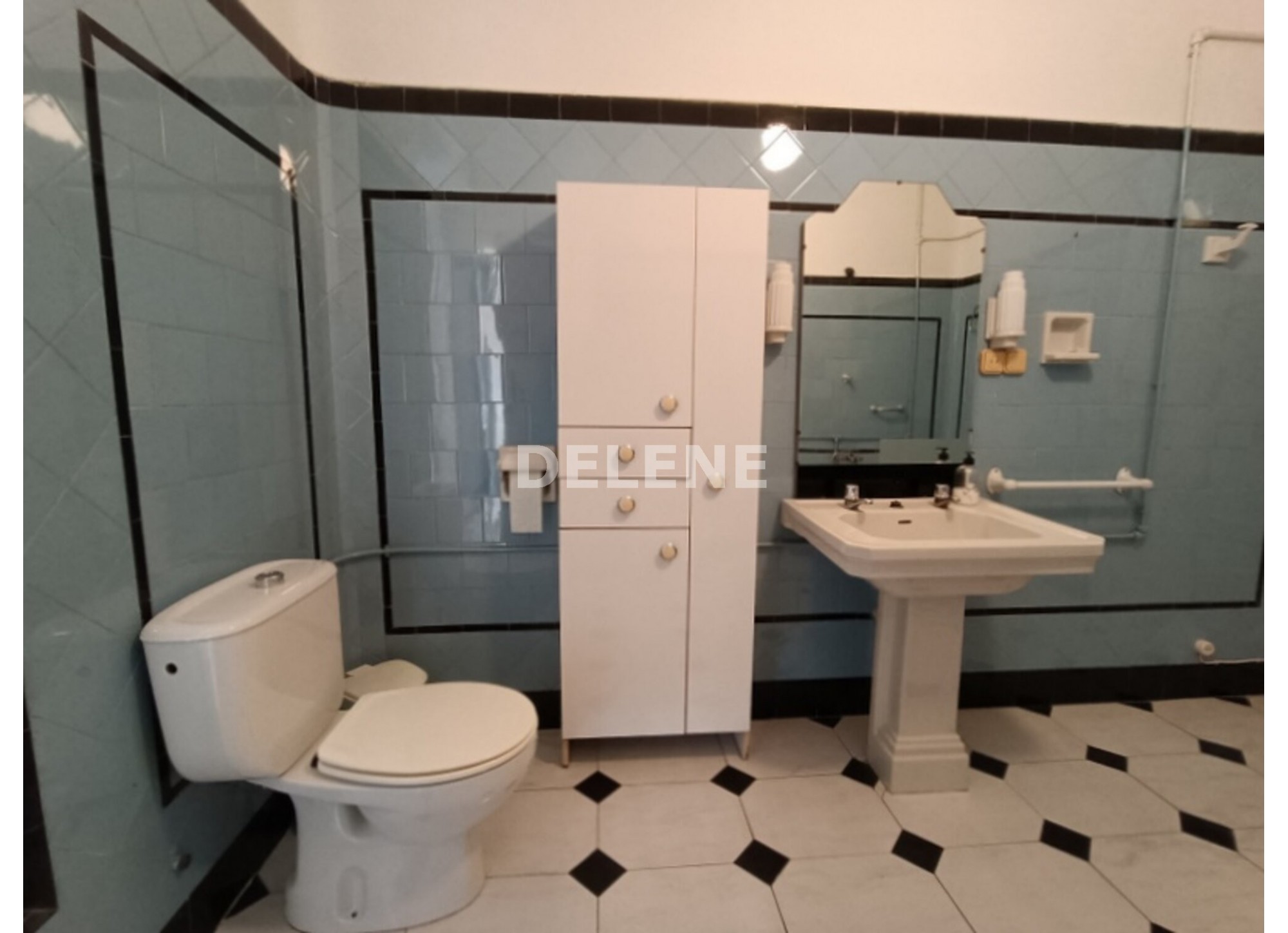 2879 CASA SEÑORIAL DE 691 m2, ZONA GRAN VÍA